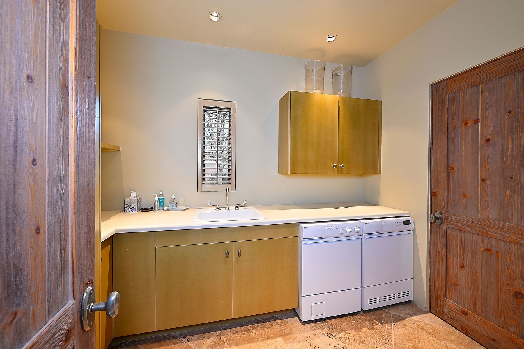 10 Canyon Vista Court