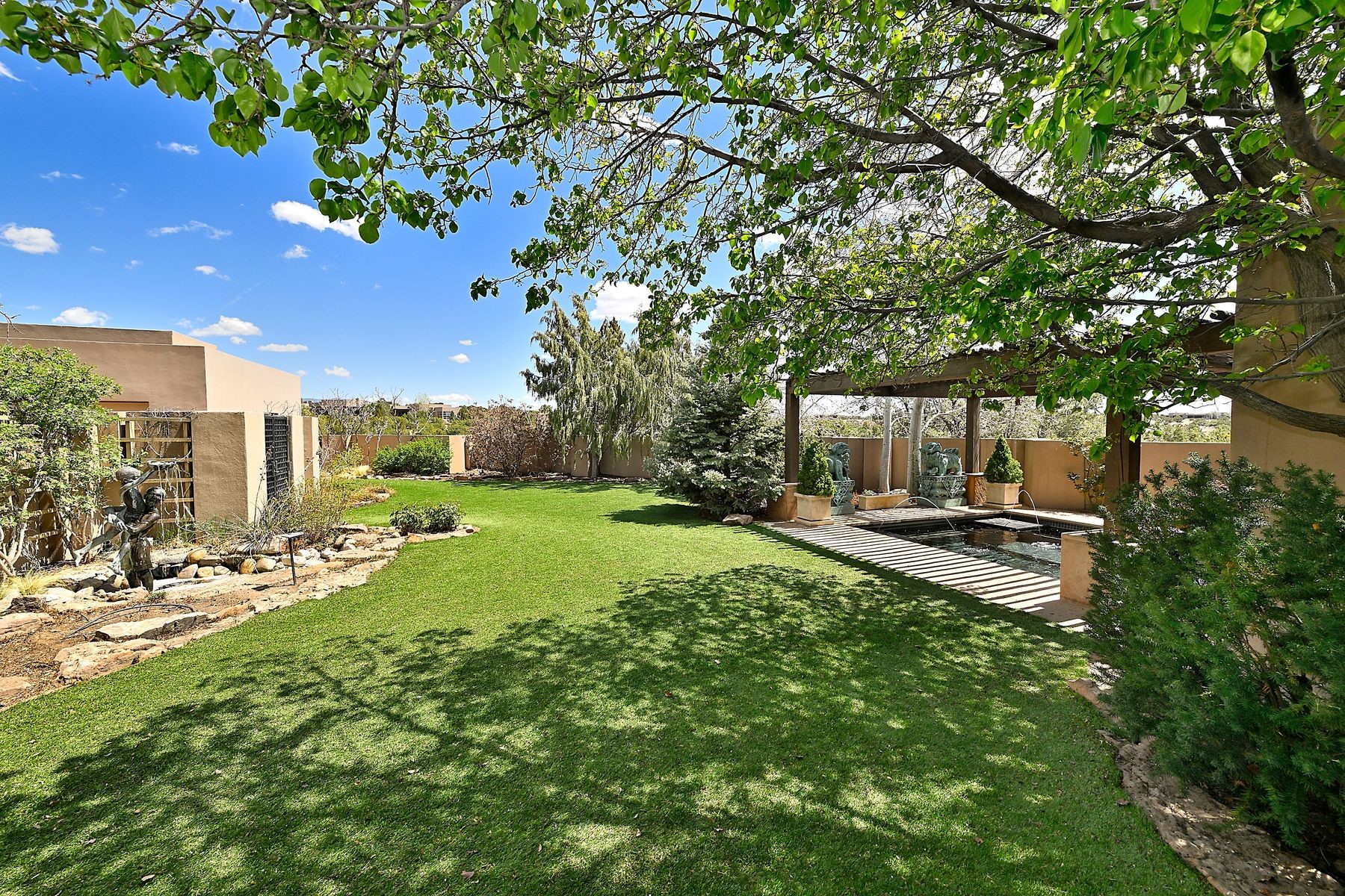 10 Canyon Vista Court