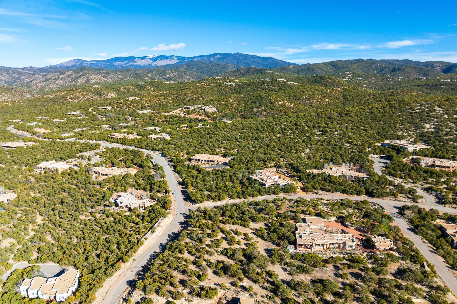 1031 Sierra Del Norte