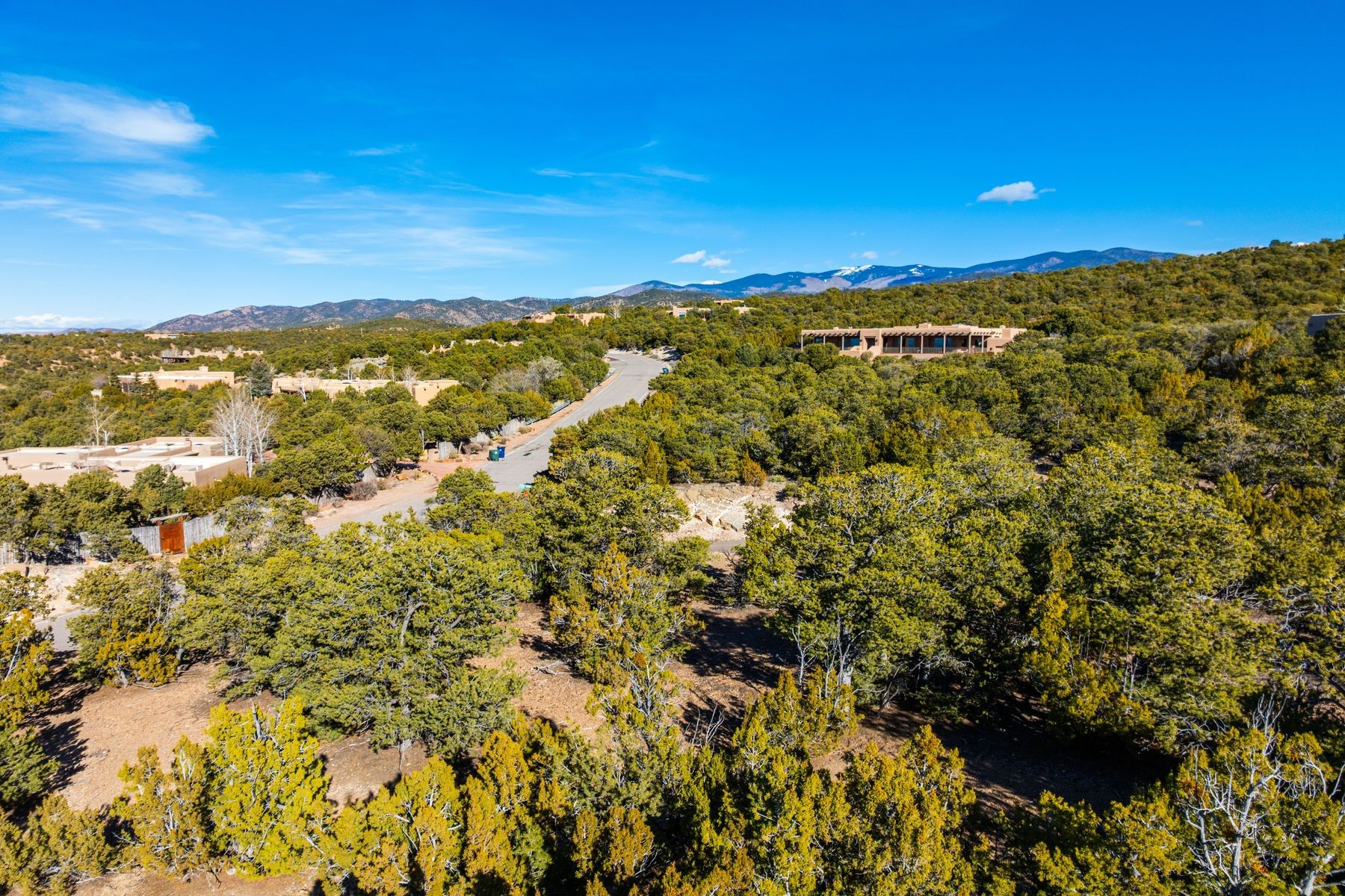 1031 Sierra Del Norte