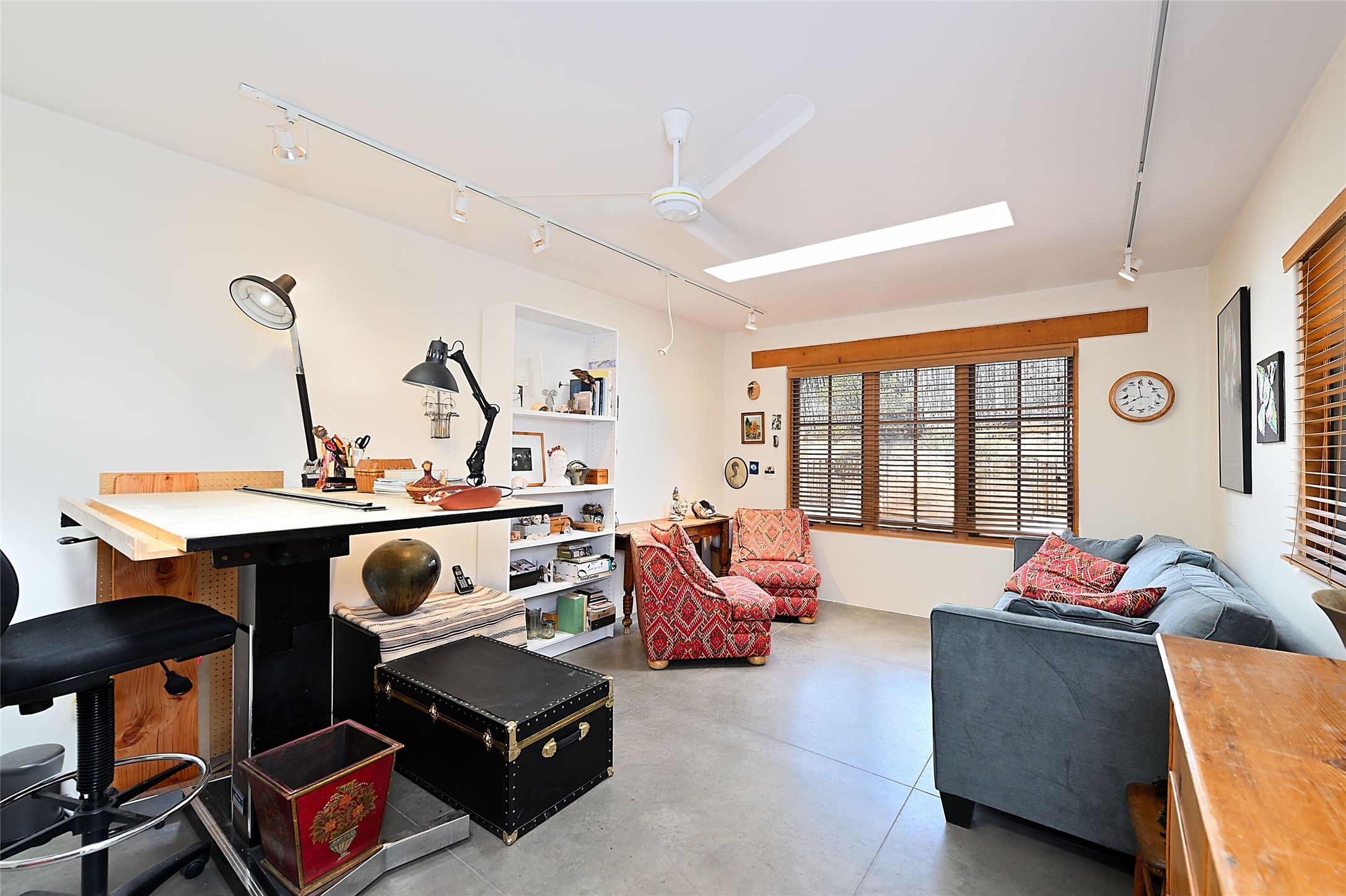 531 Hillside Avenue