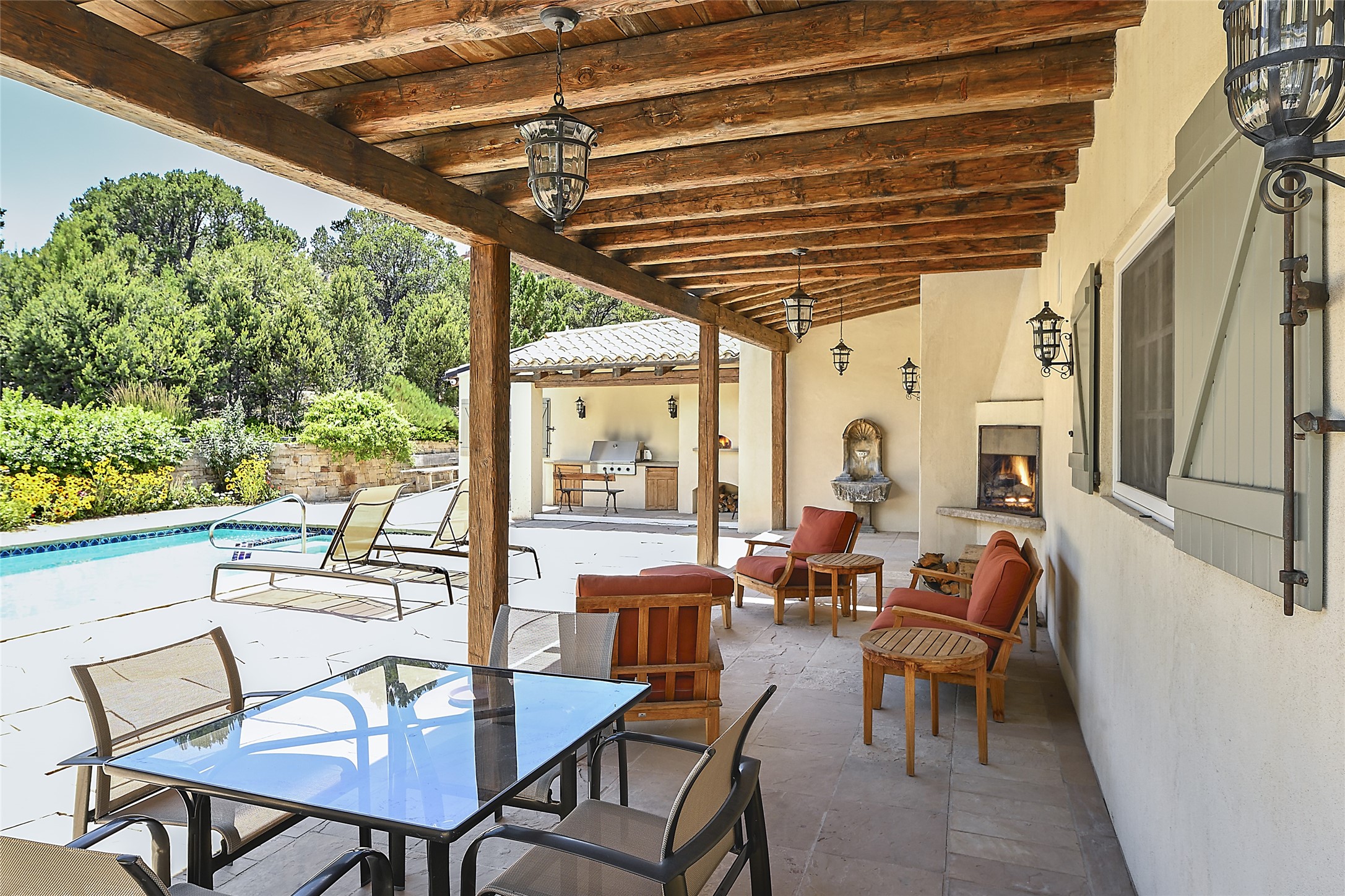 37 Rancho Escondido 