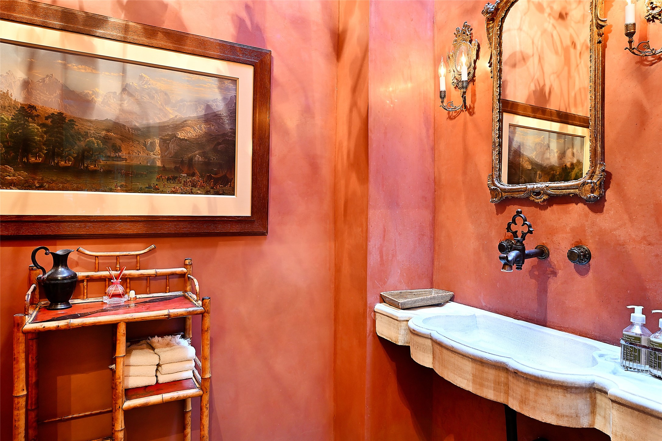 37 Rancho Escondido 