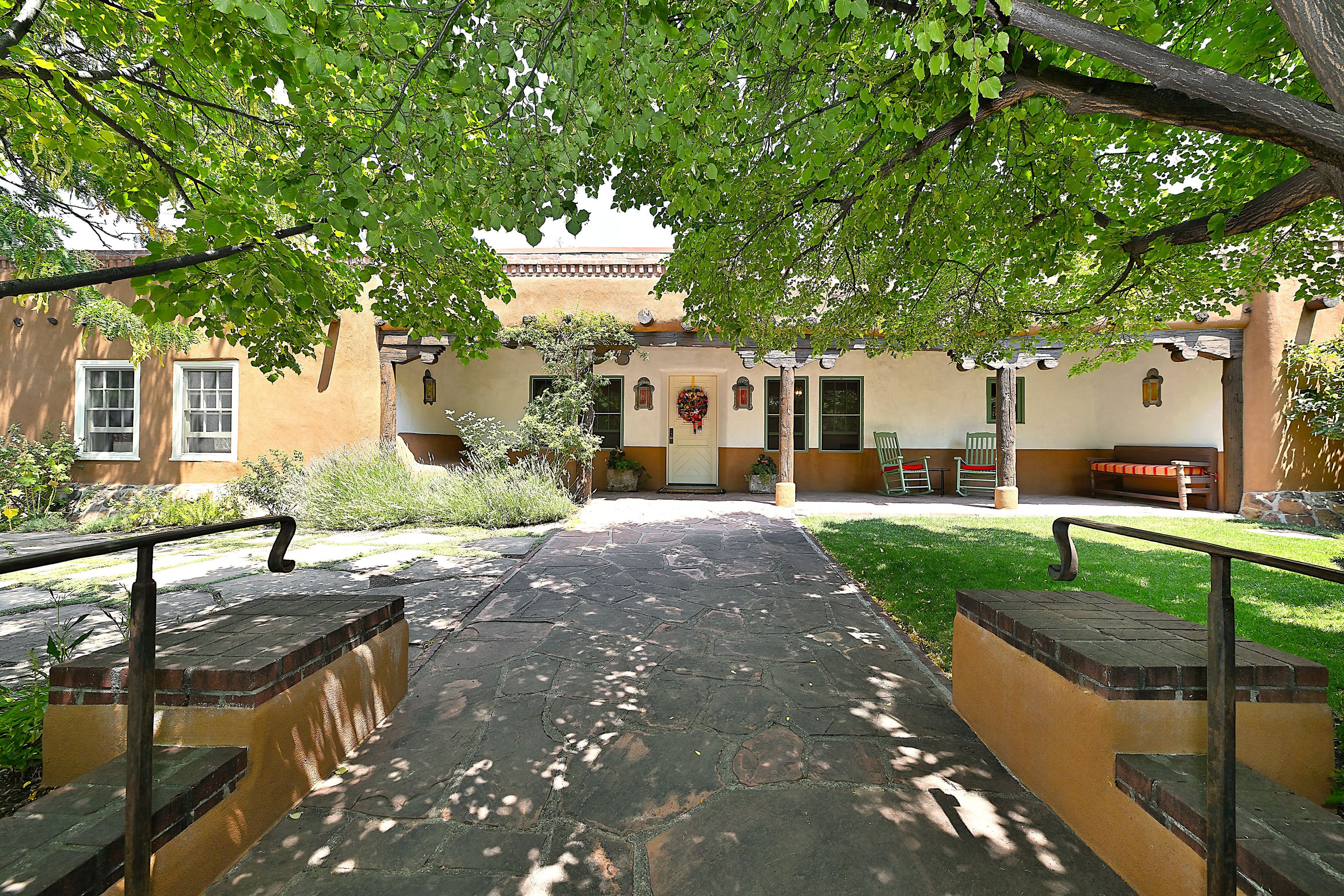311 Bishops Lodge Road 