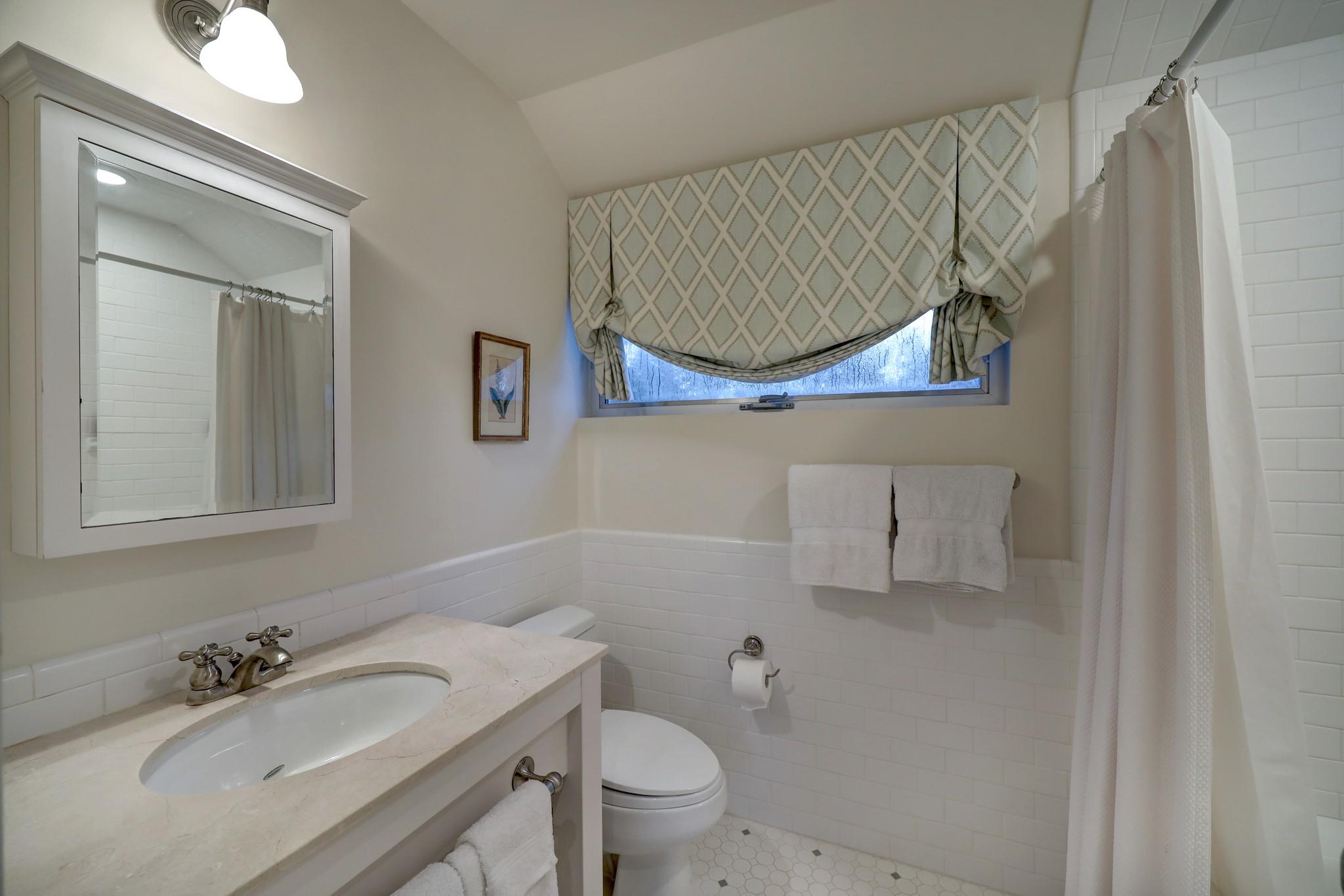 38 Saddlebrook Lane