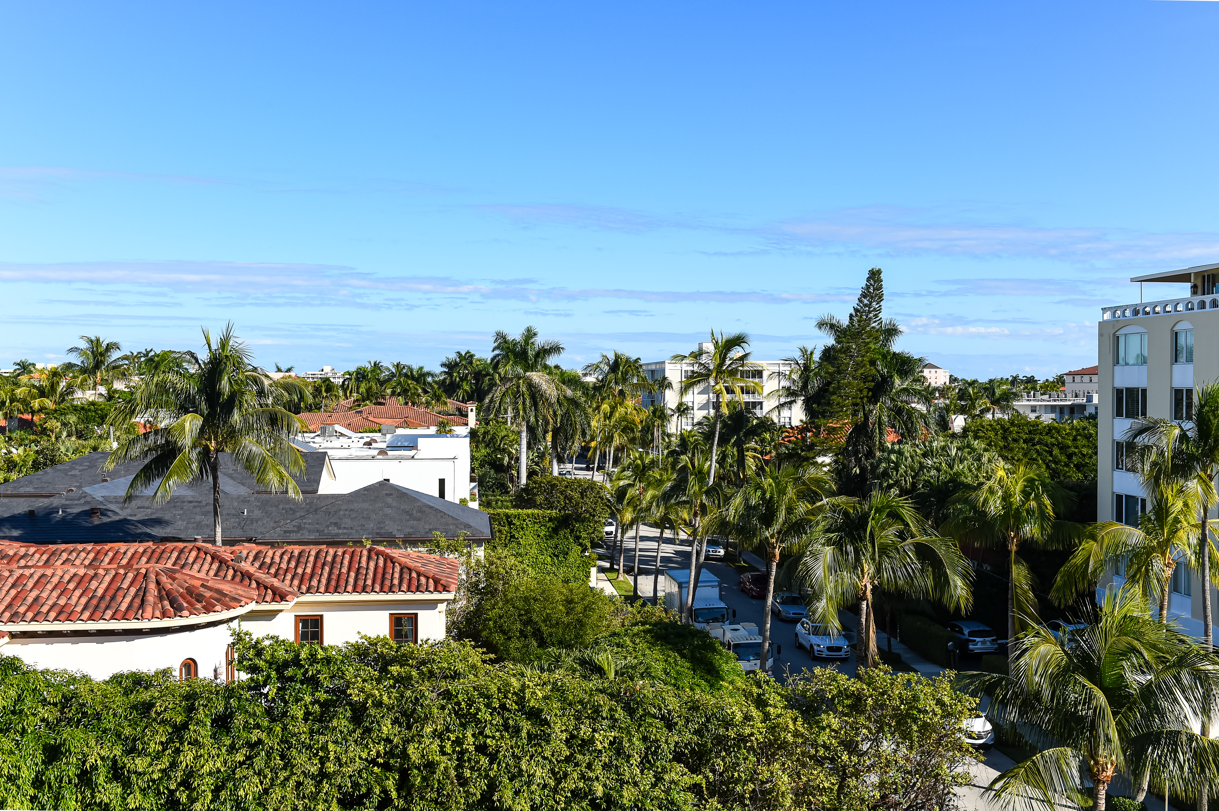 369 S Lake Drive 5H