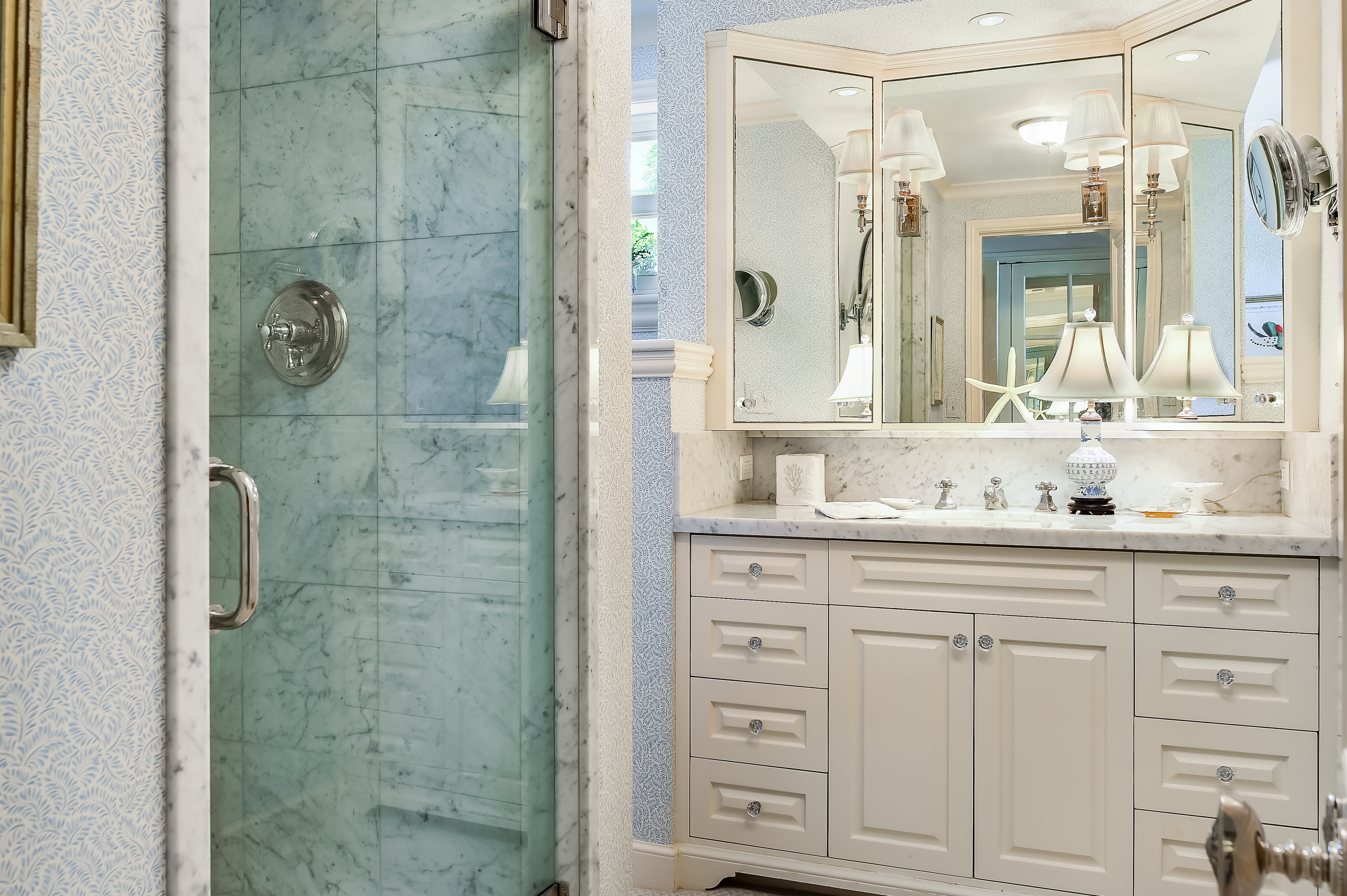 425 Worth Avenue, Apt 2a