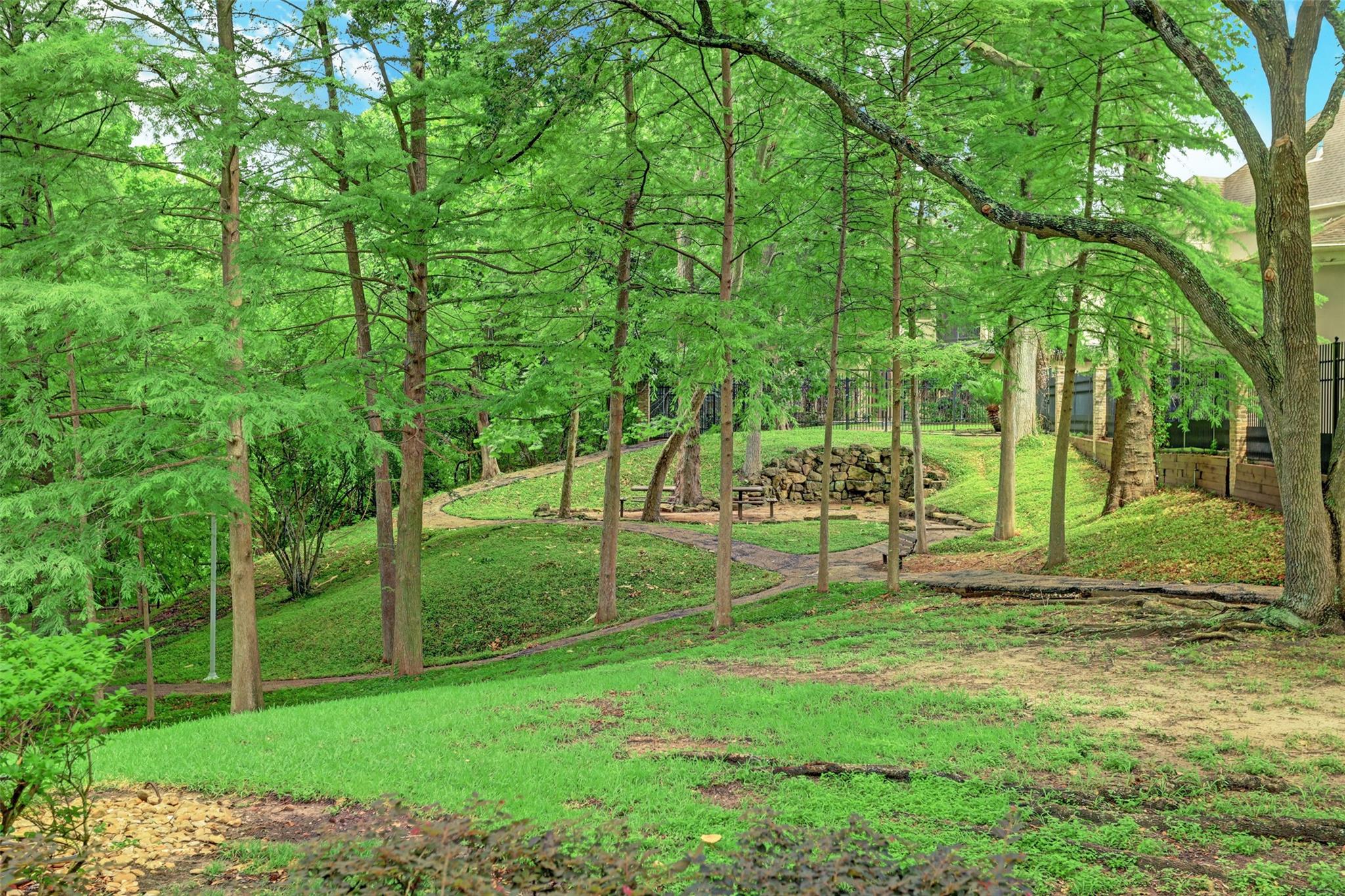 130 Park Laureate
