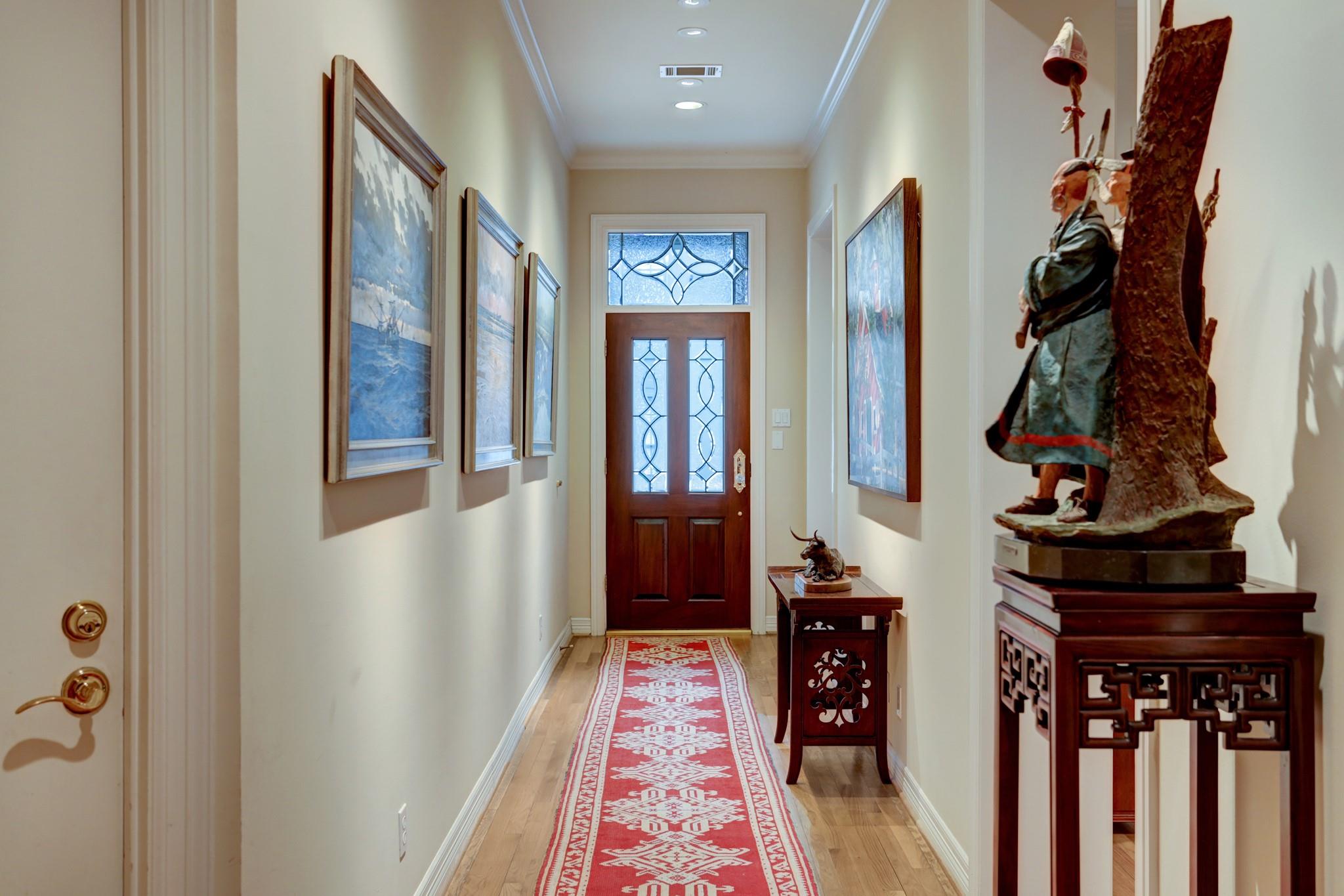 130 Park Laureate