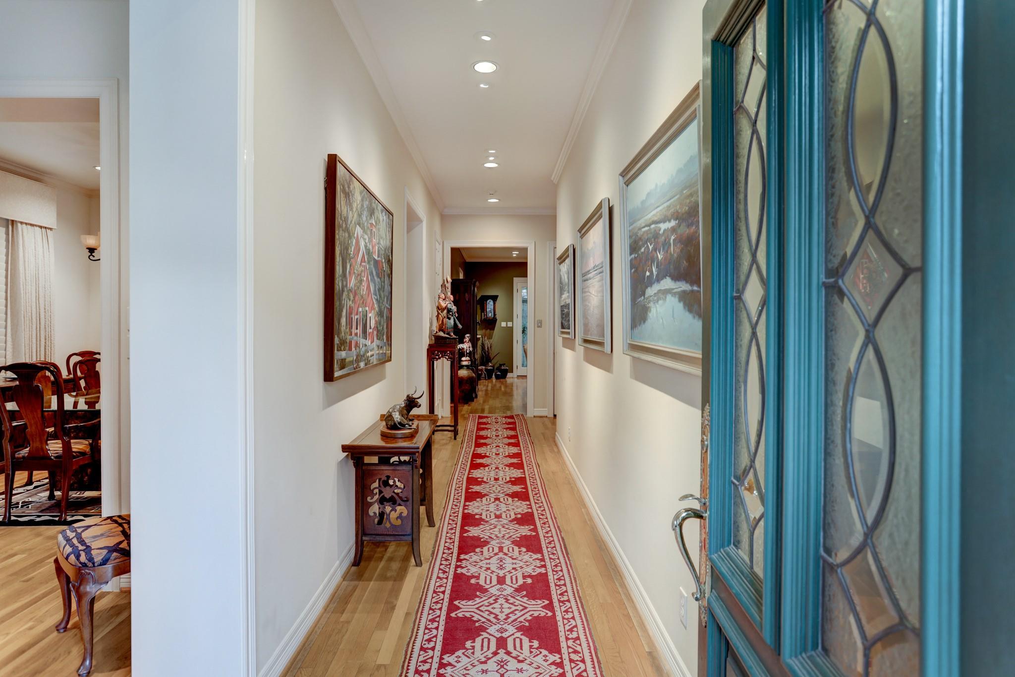 130 Park Laureate