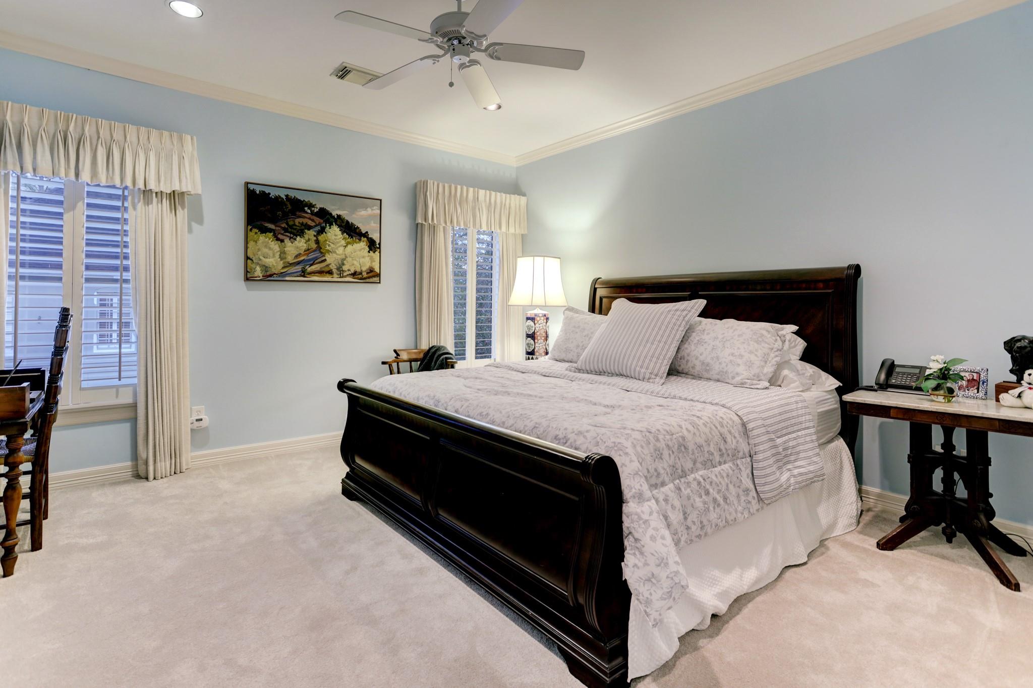 130 Park Laureate