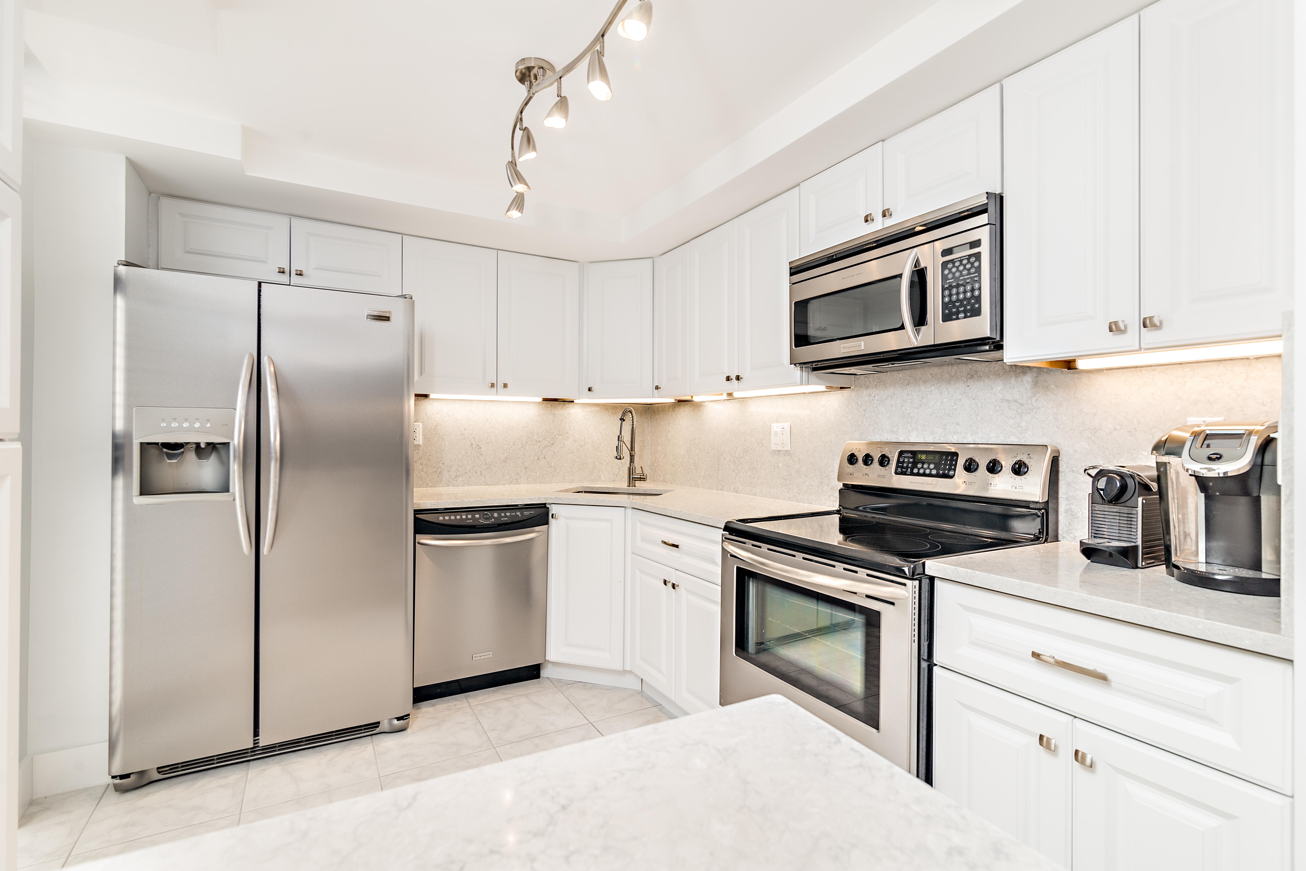 1200 S Flagler Drive 901