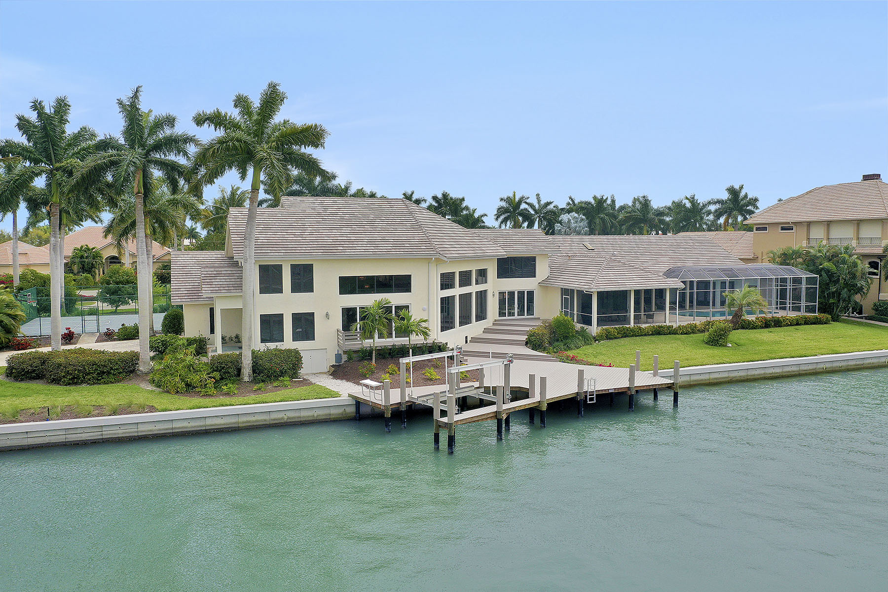 850 Eubanks Court
