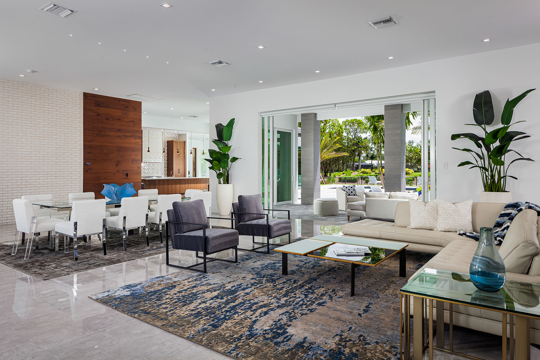 4445 Silver Fox Drive