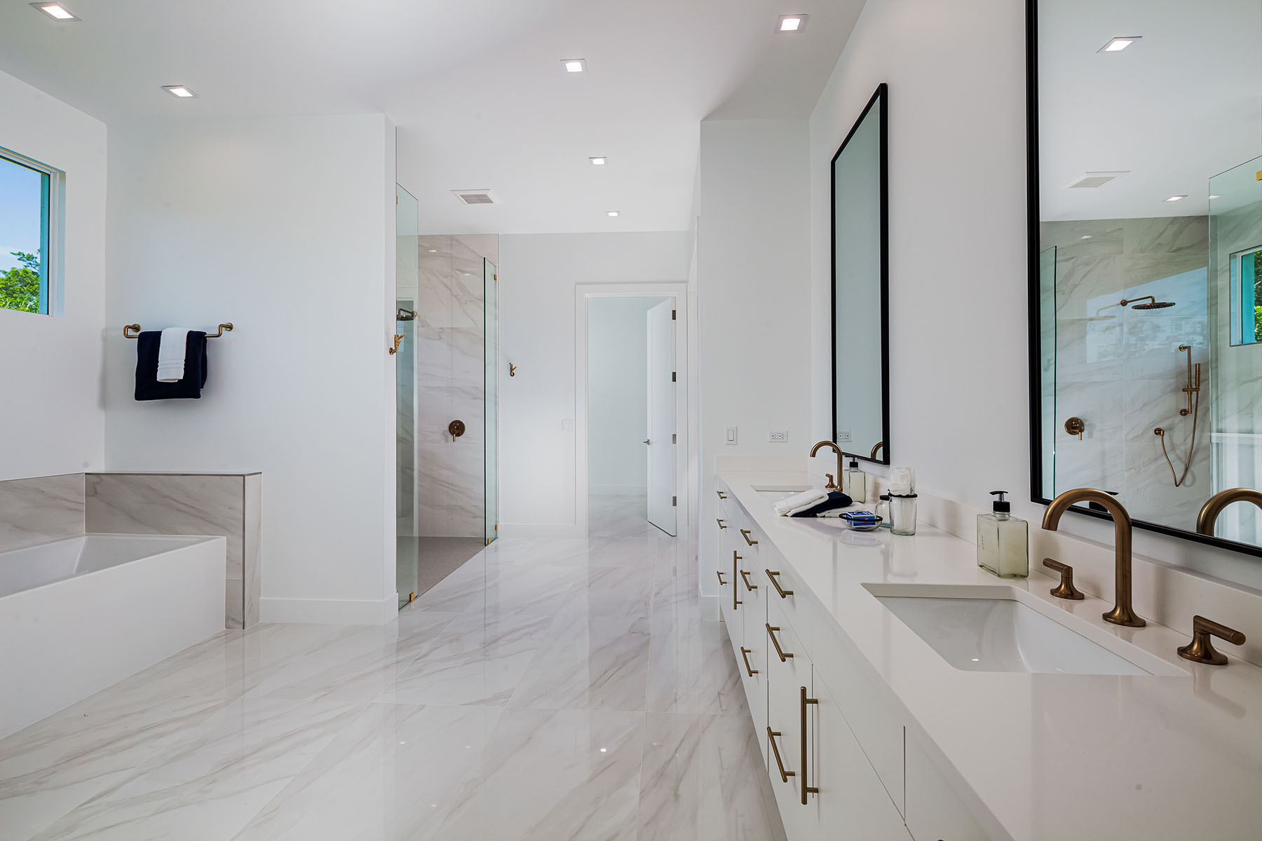 4445 Silver Fox Drive