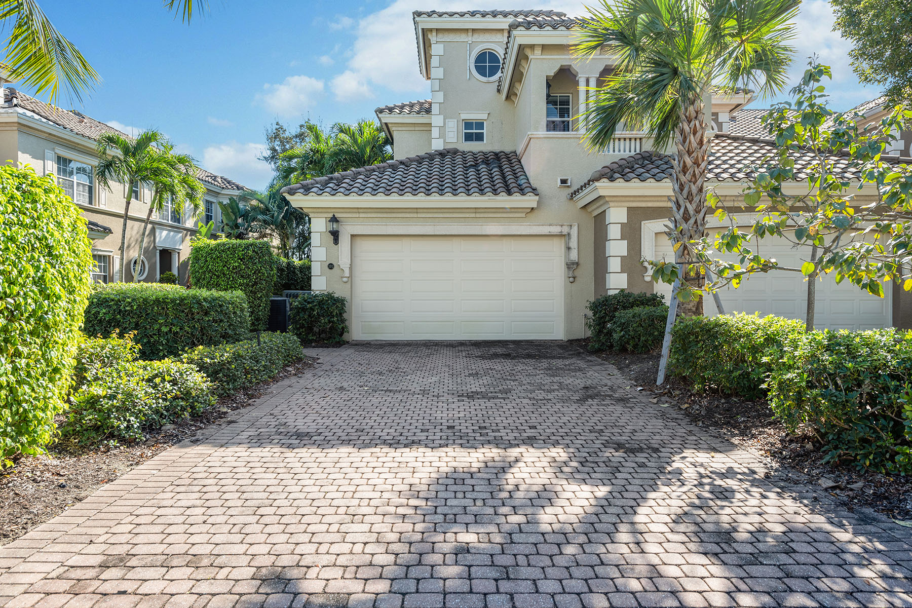 9238 Tesoro Lane , 101