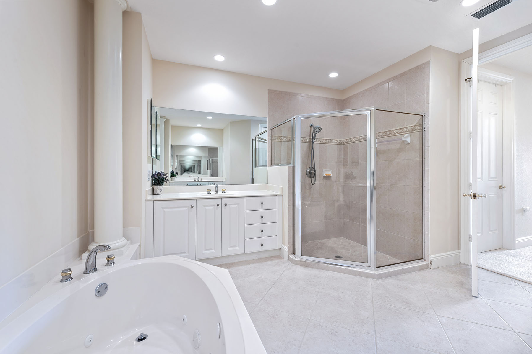 9238 Tesoro Lane , 101