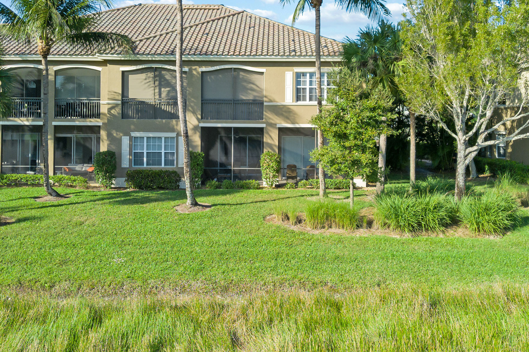 9238 Tesoro Lane , 101