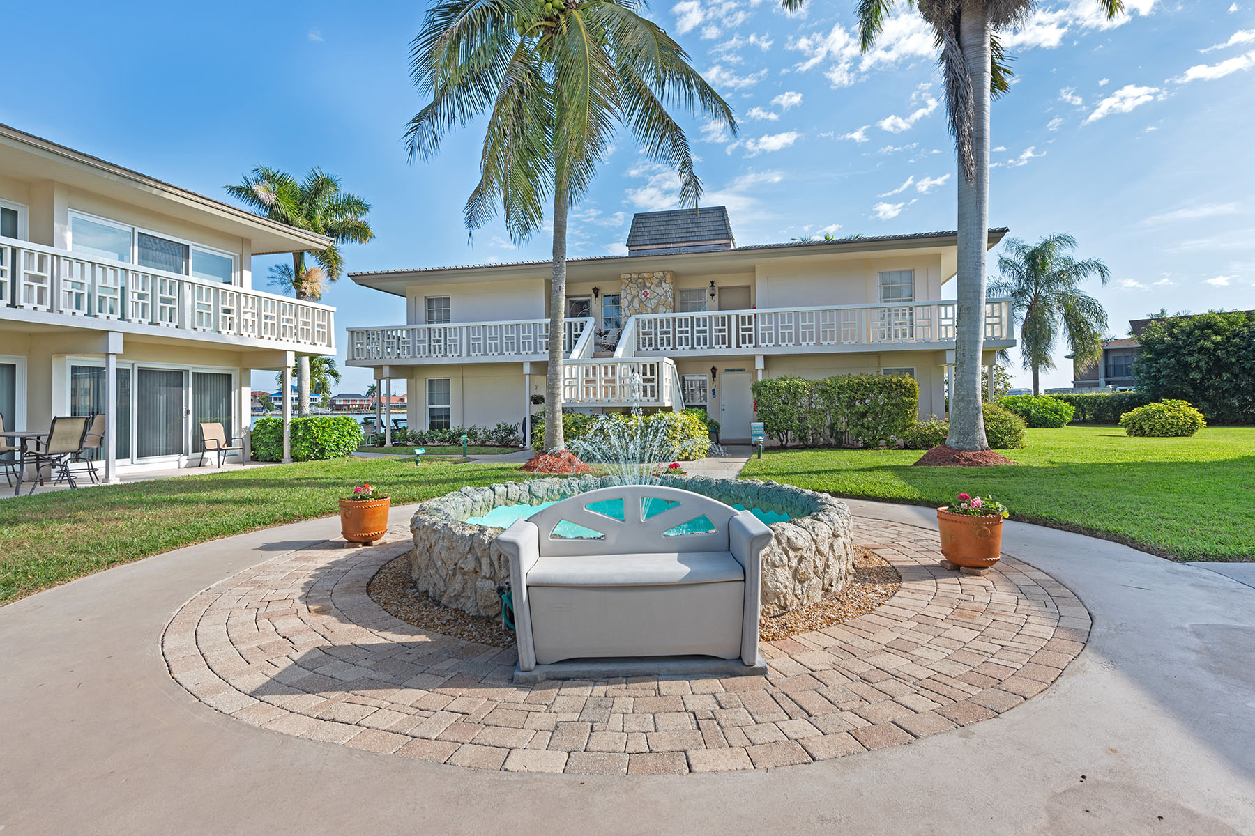 1215 Edington Place , E-5