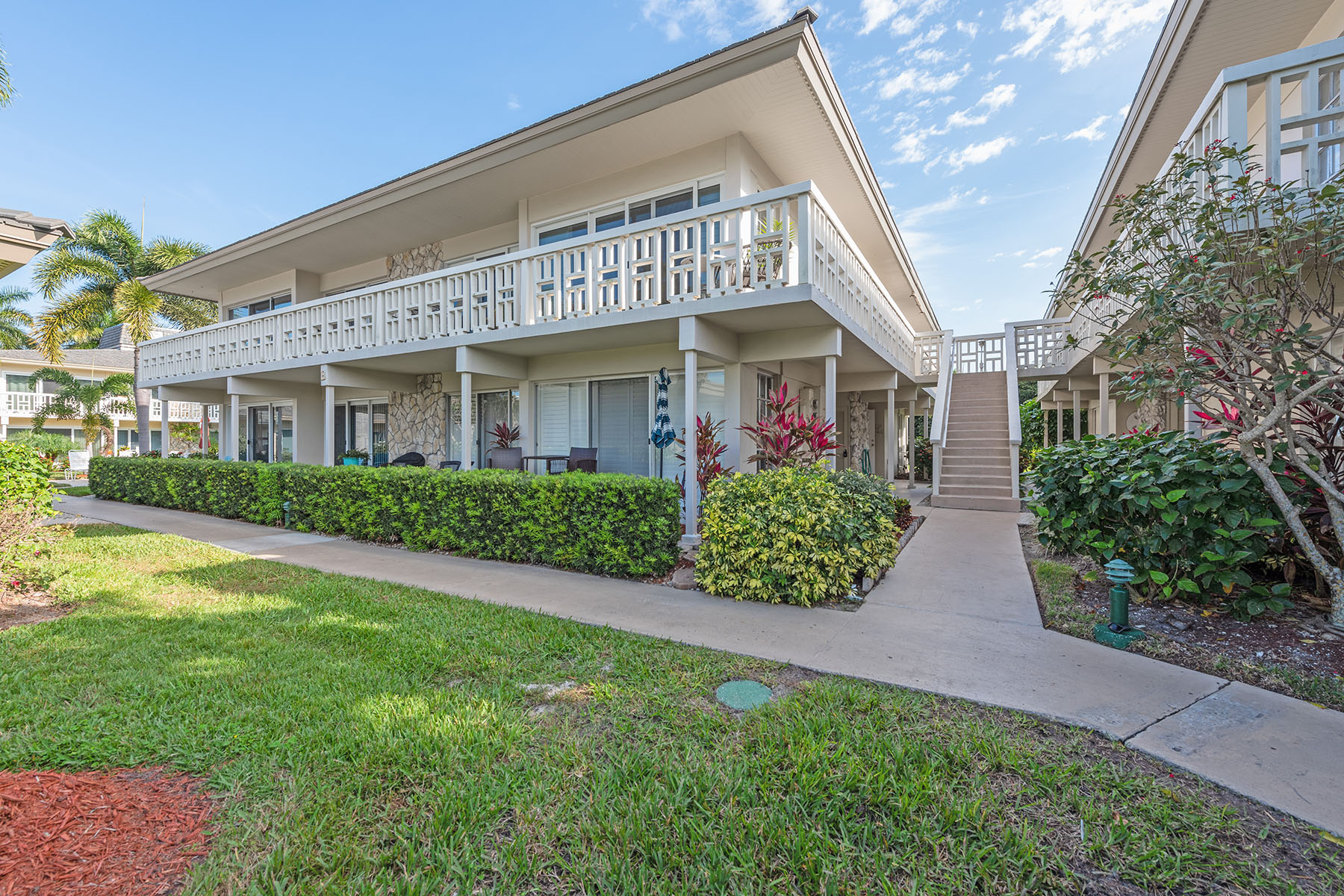 1215 Edington Place , E-5