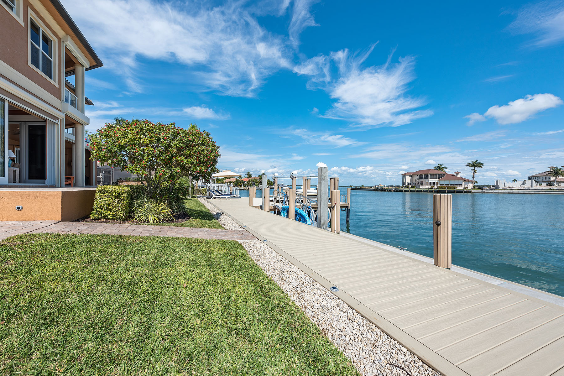 739 Fairlawn Court