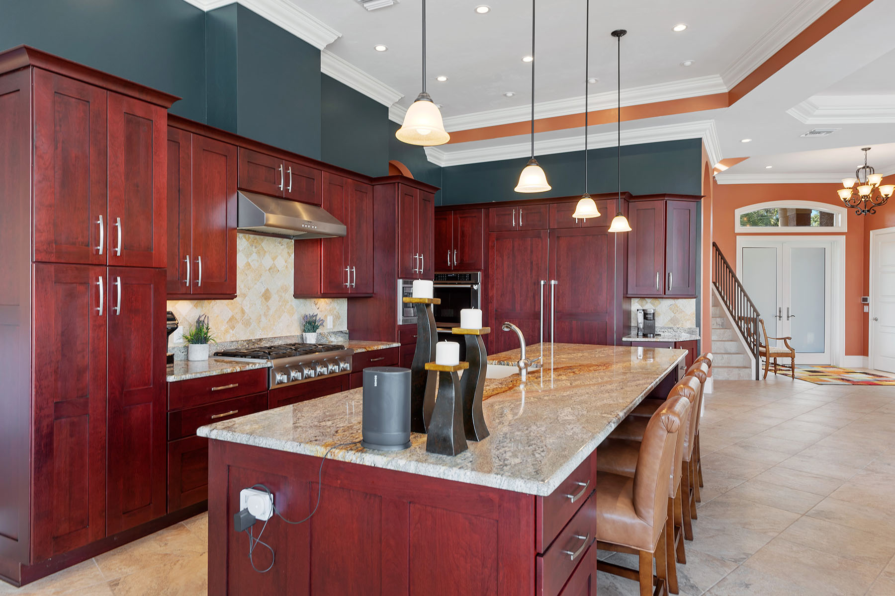 739 Fairlawn Court