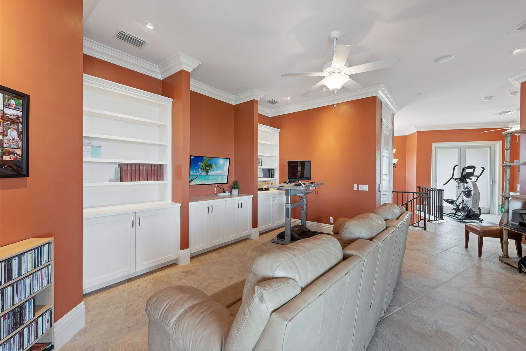 739 Fairlawn Court