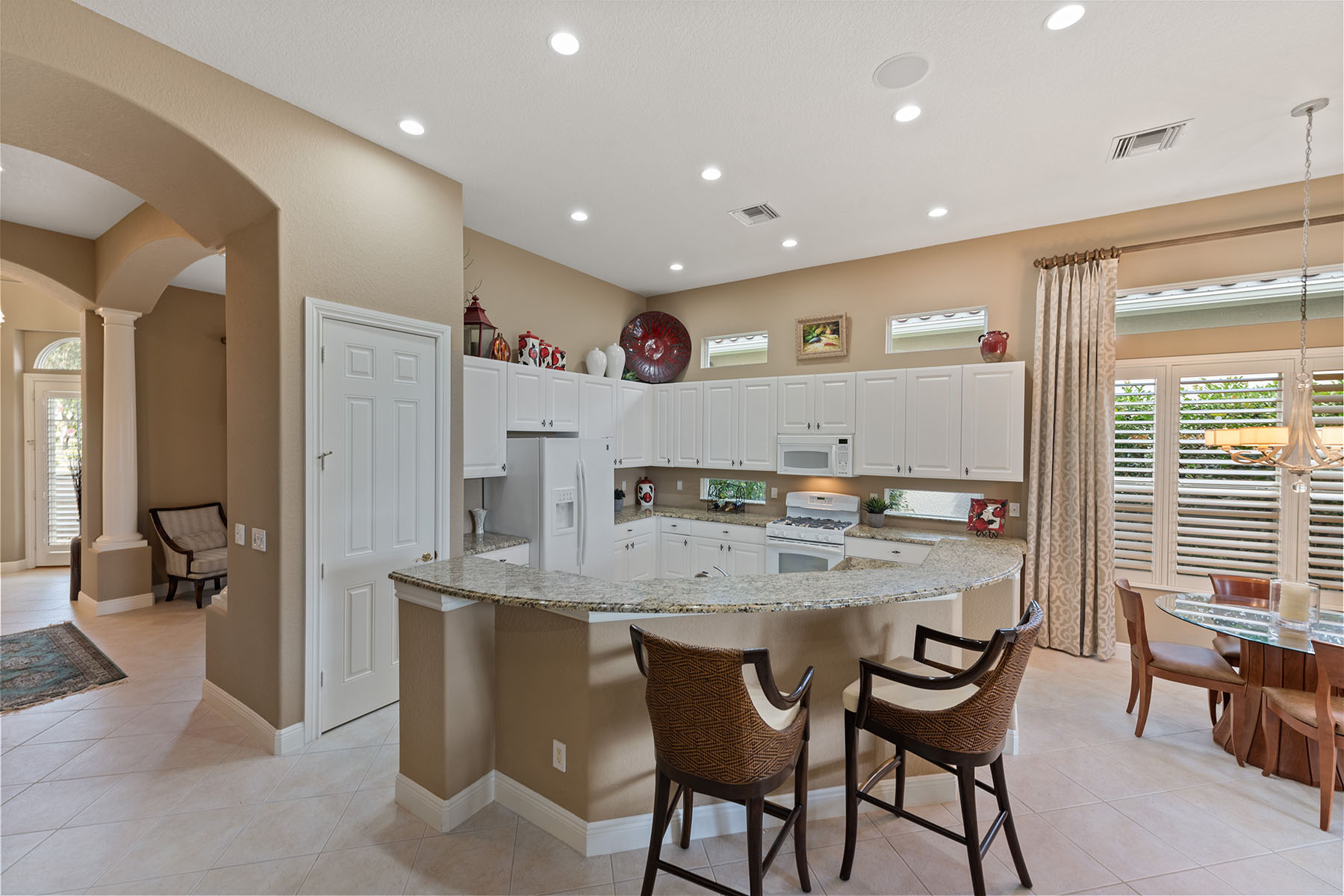 9008 Cherry Oaks Trail