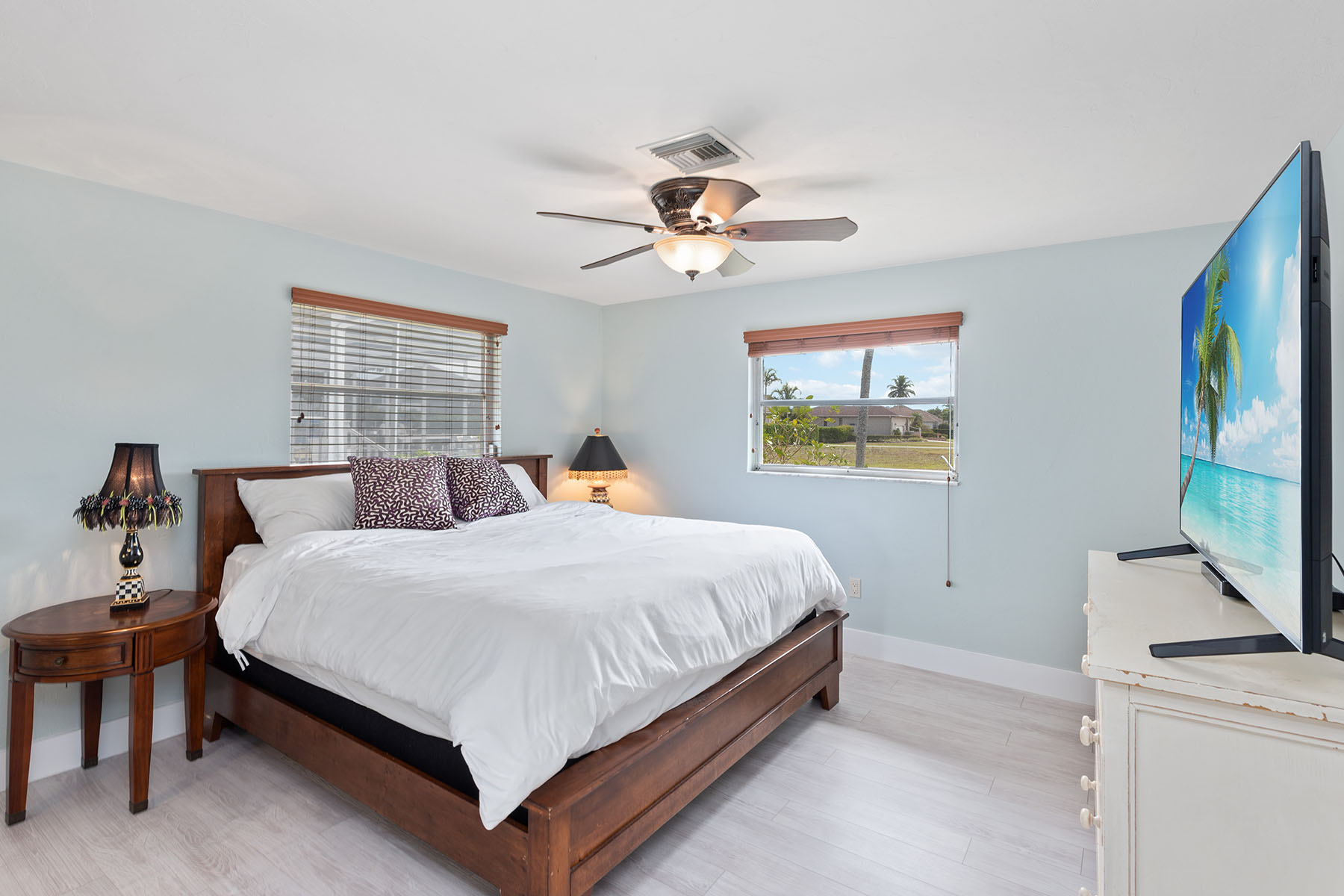 577 Seagrape Drive