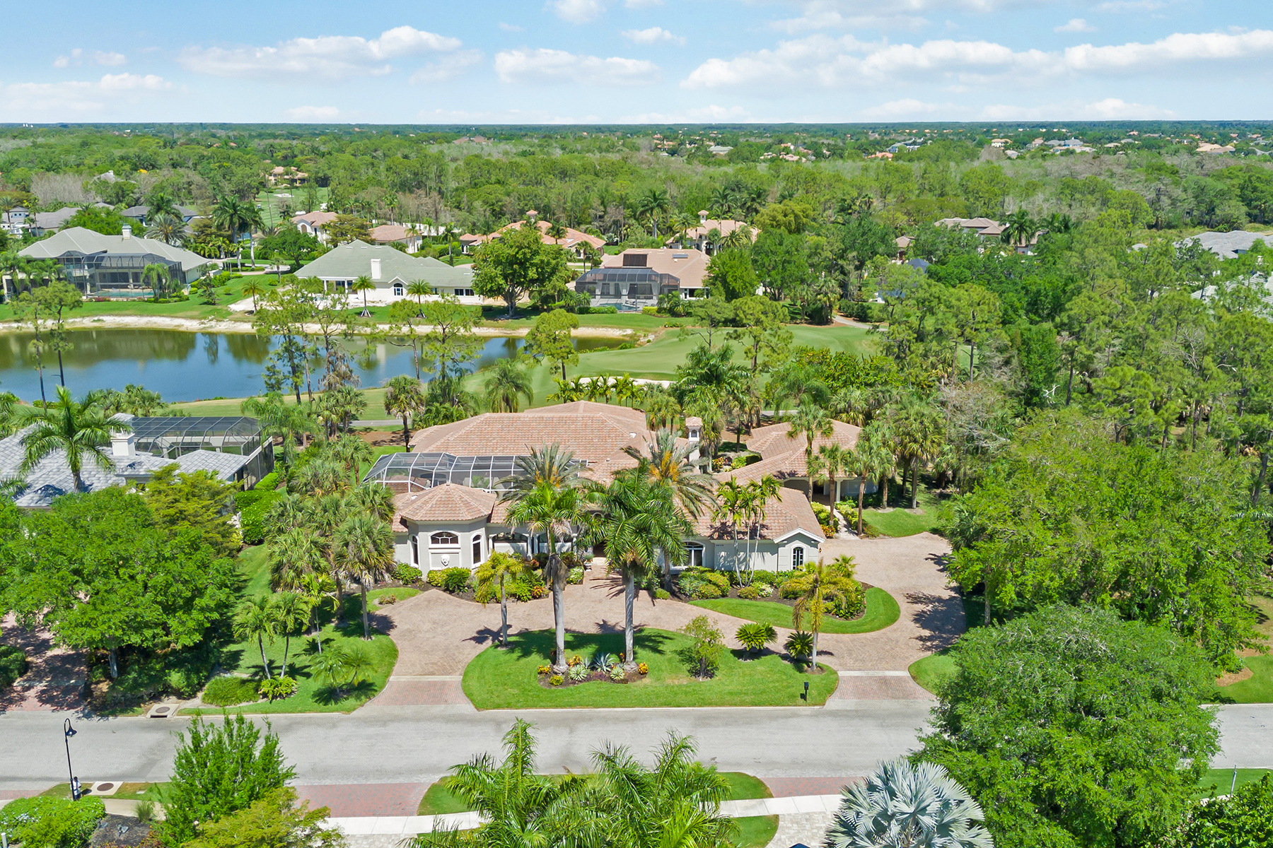 5055 Groveland Terrace