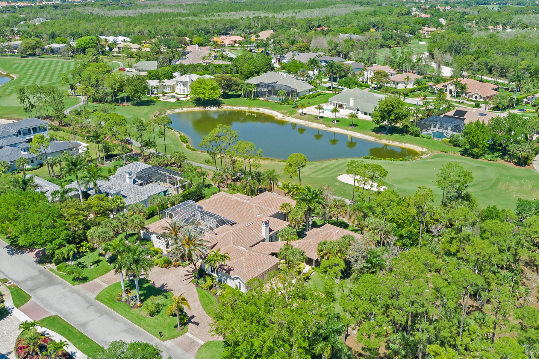 5055 Groveland Terrace