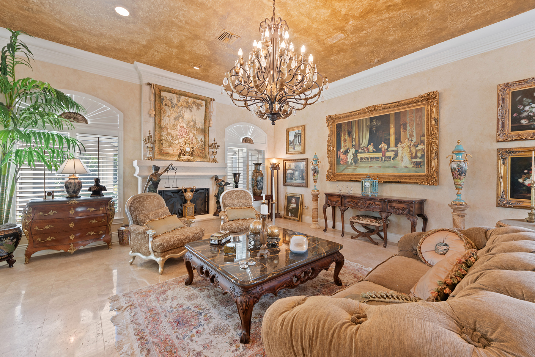 5055 Groveland Terrace
