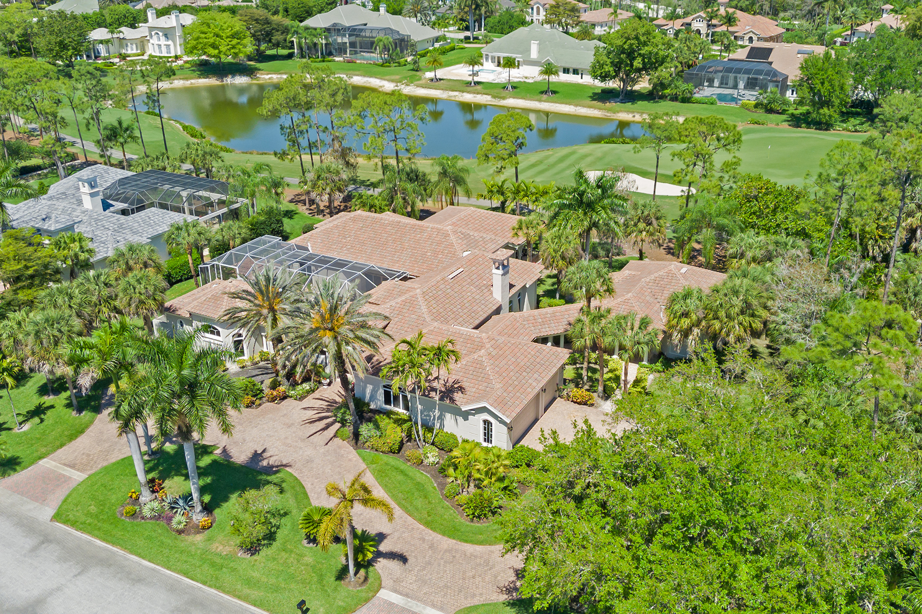 5055 Groveland Terrace