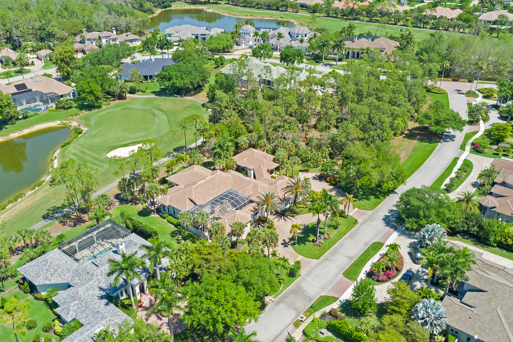 5055 Groveland Terrace