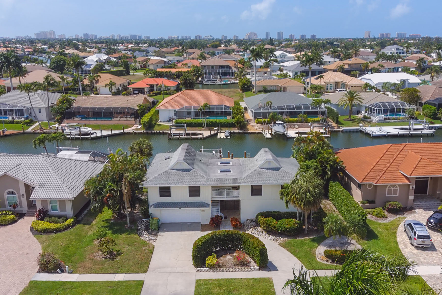 252 Barfield Drive N