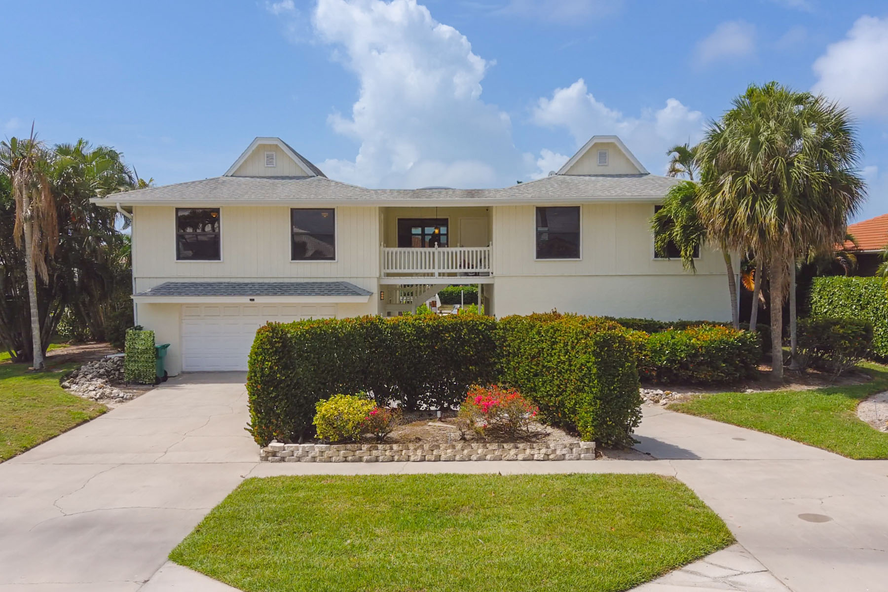 252 Barfield Drive N