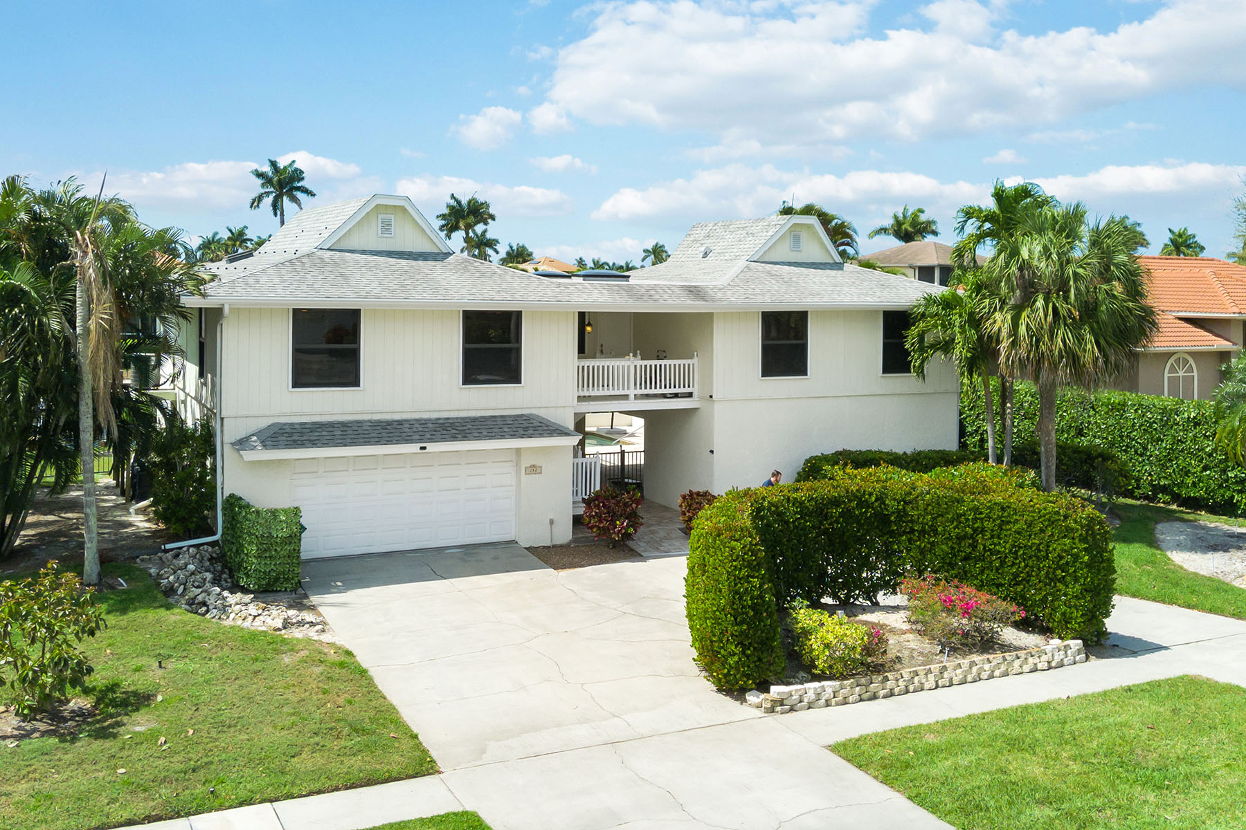 252 Barfield Drive N