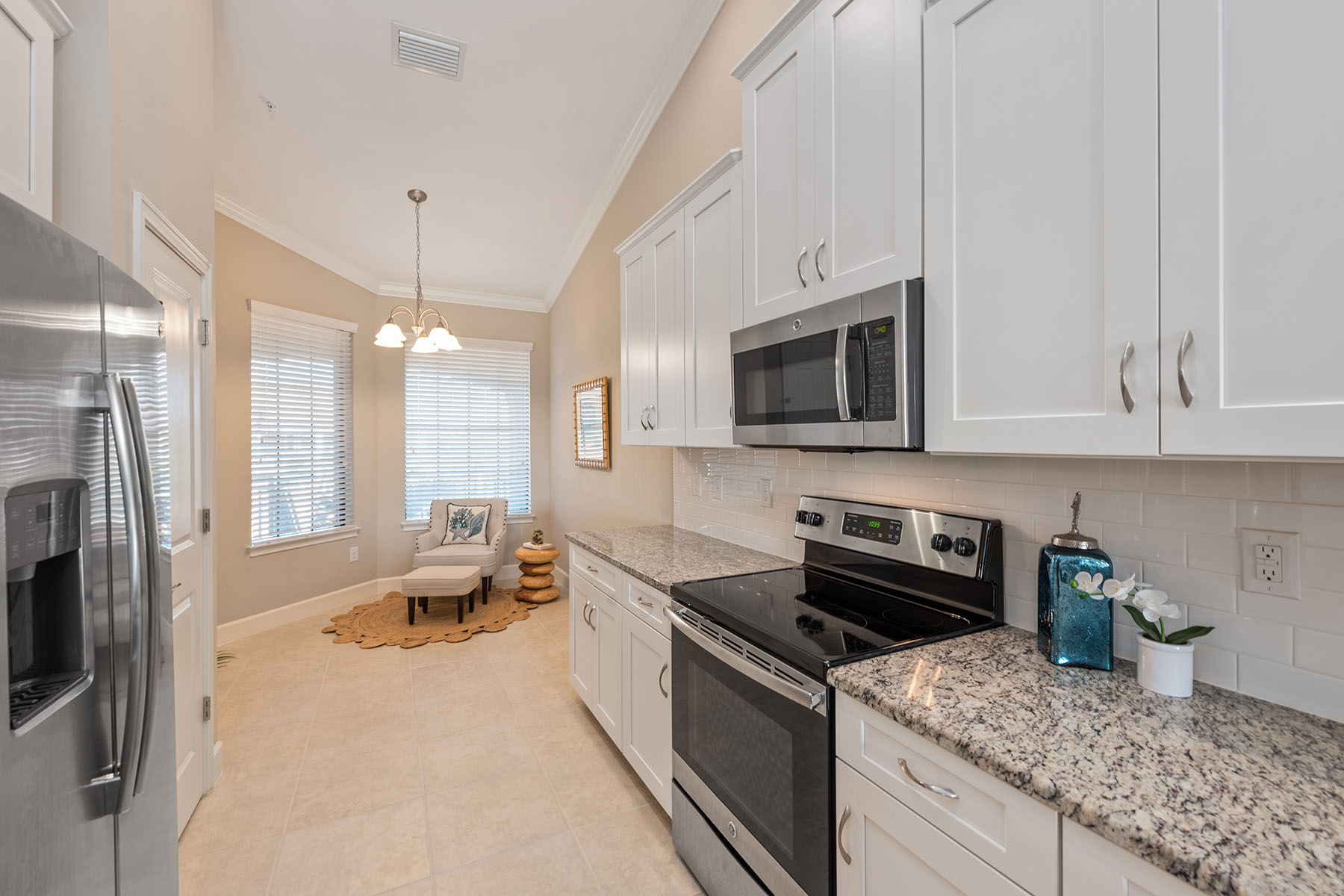 9420 Benvenuto Court , 202
