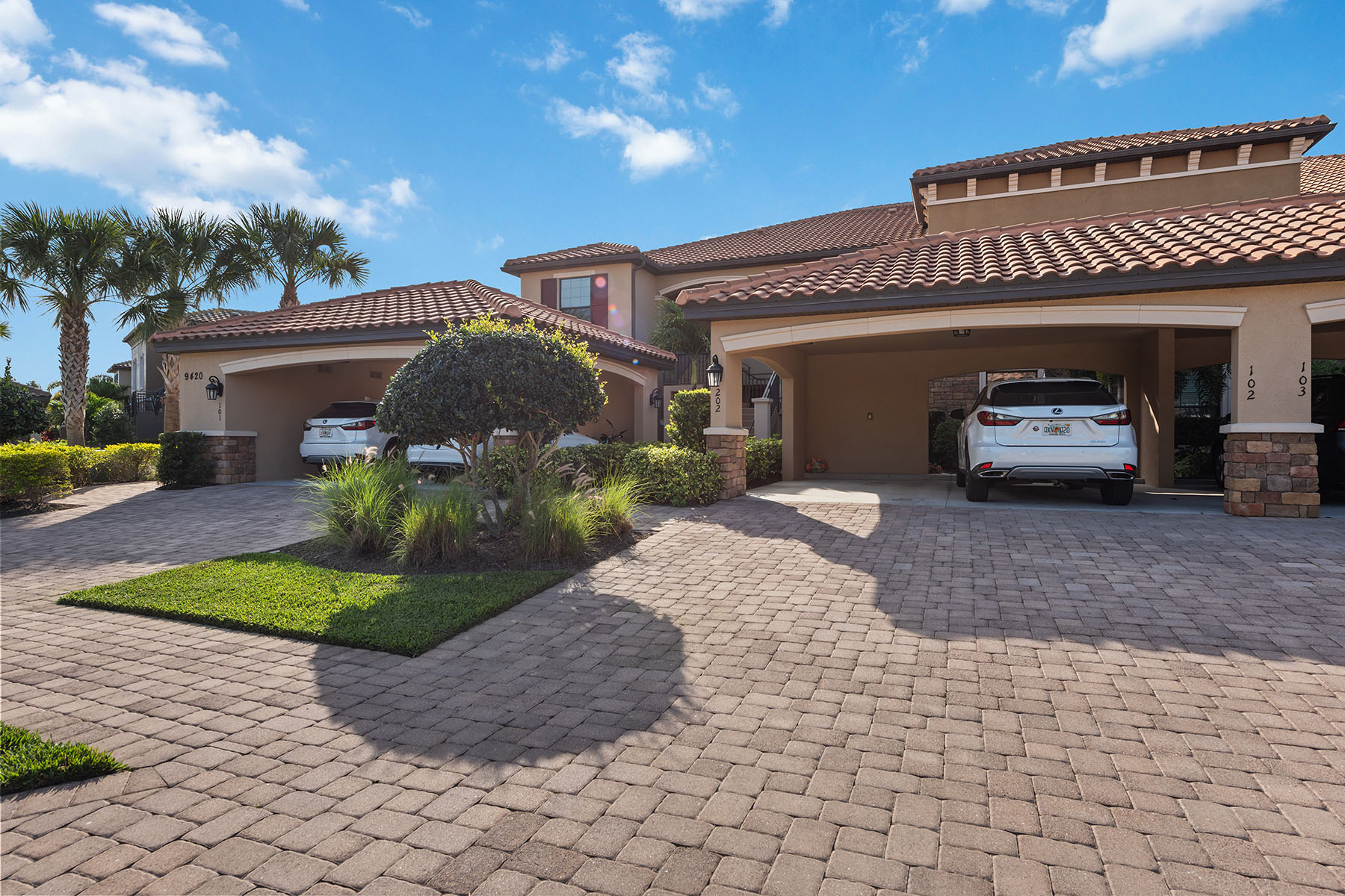 9420 Benvenuto Court , 202