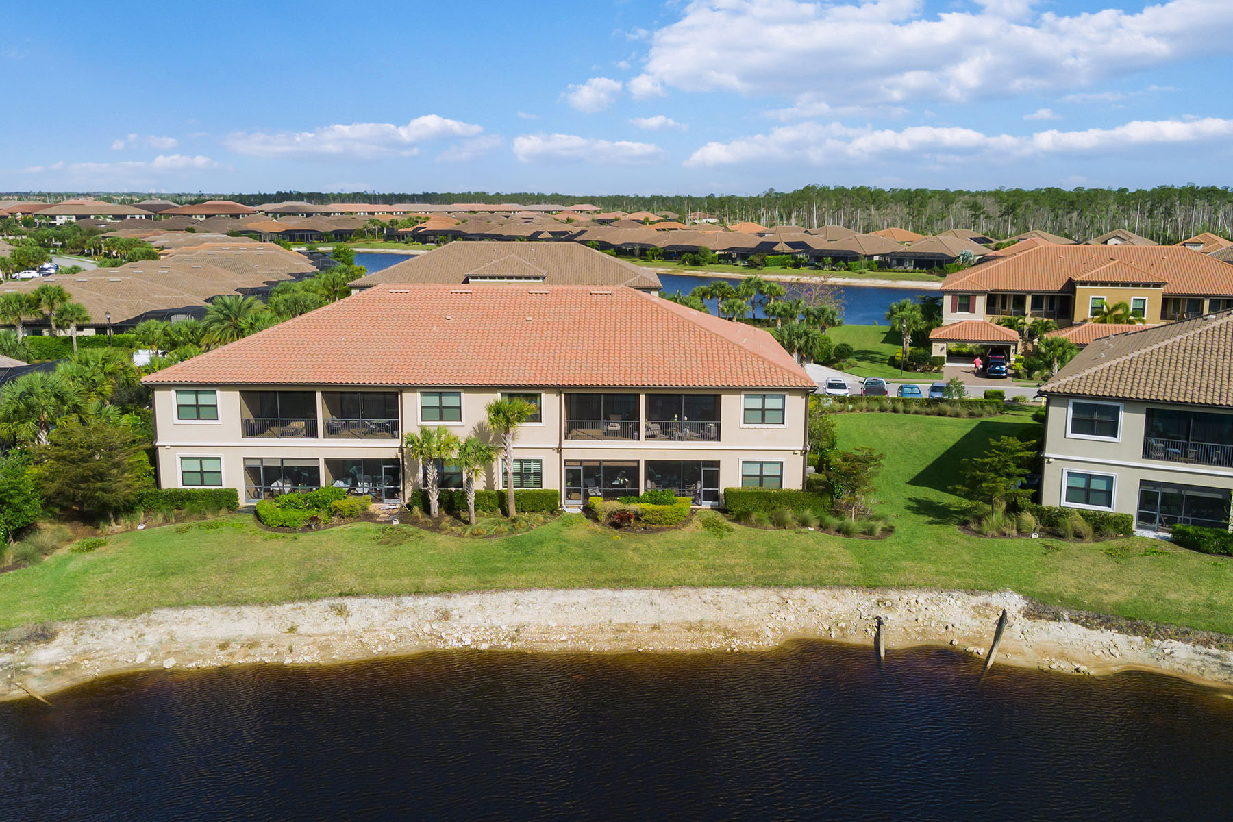 9420 Benvenuto Court , 202