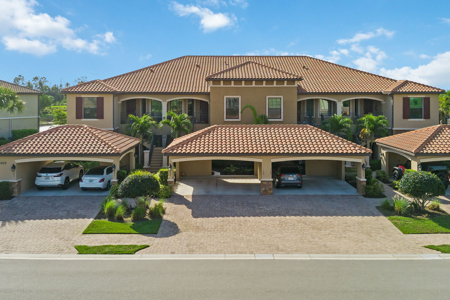 9420 Benvenuto Court , 202