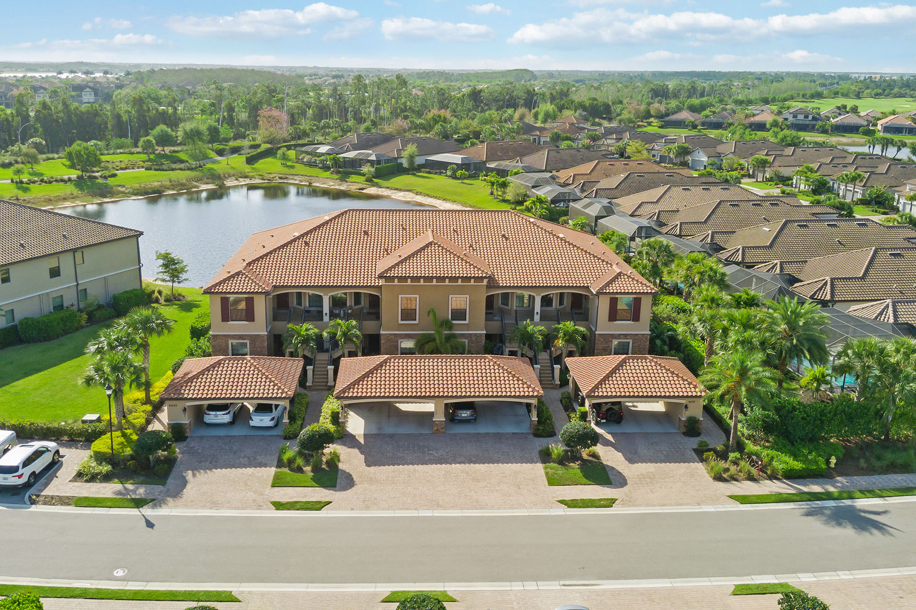 9420 Benvenuto Court , 202