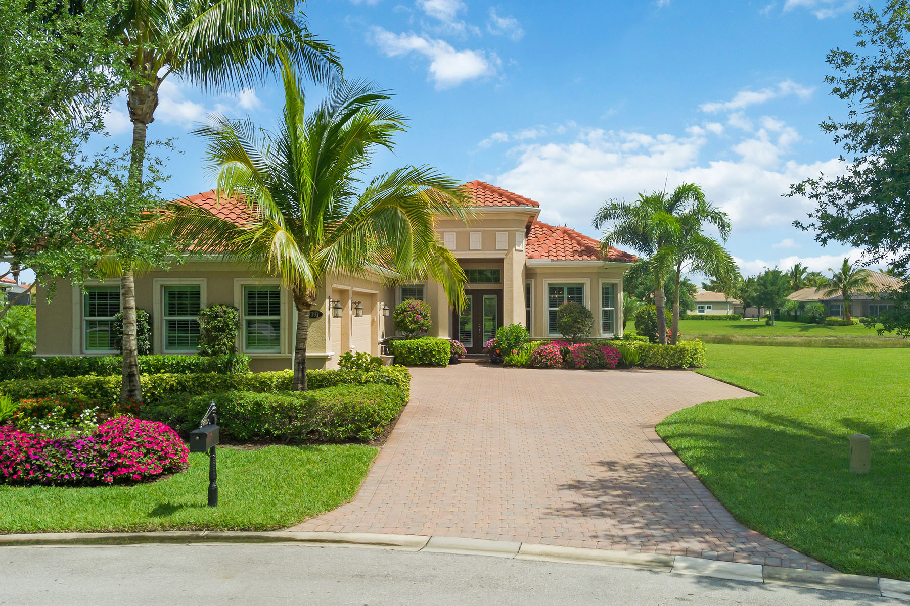 9391 Nicolo Court