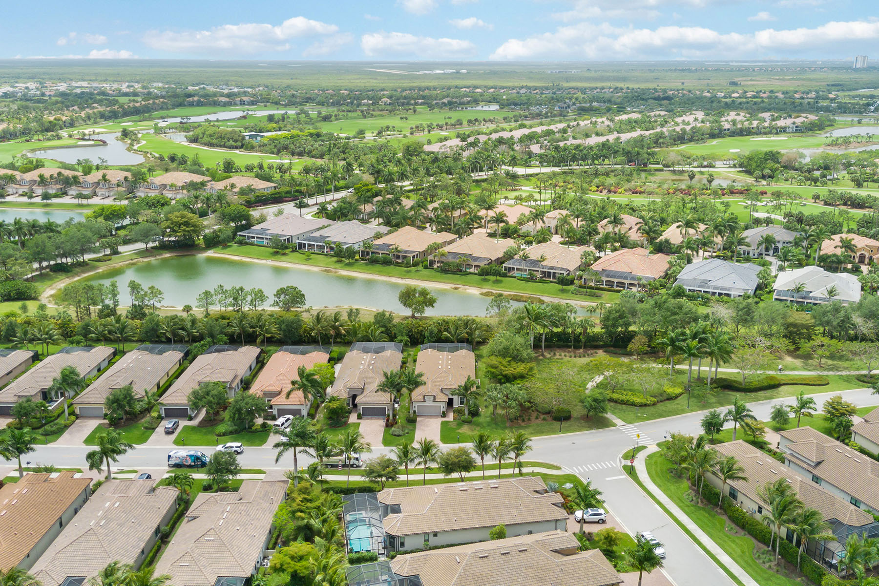 9564 Campanile Circle