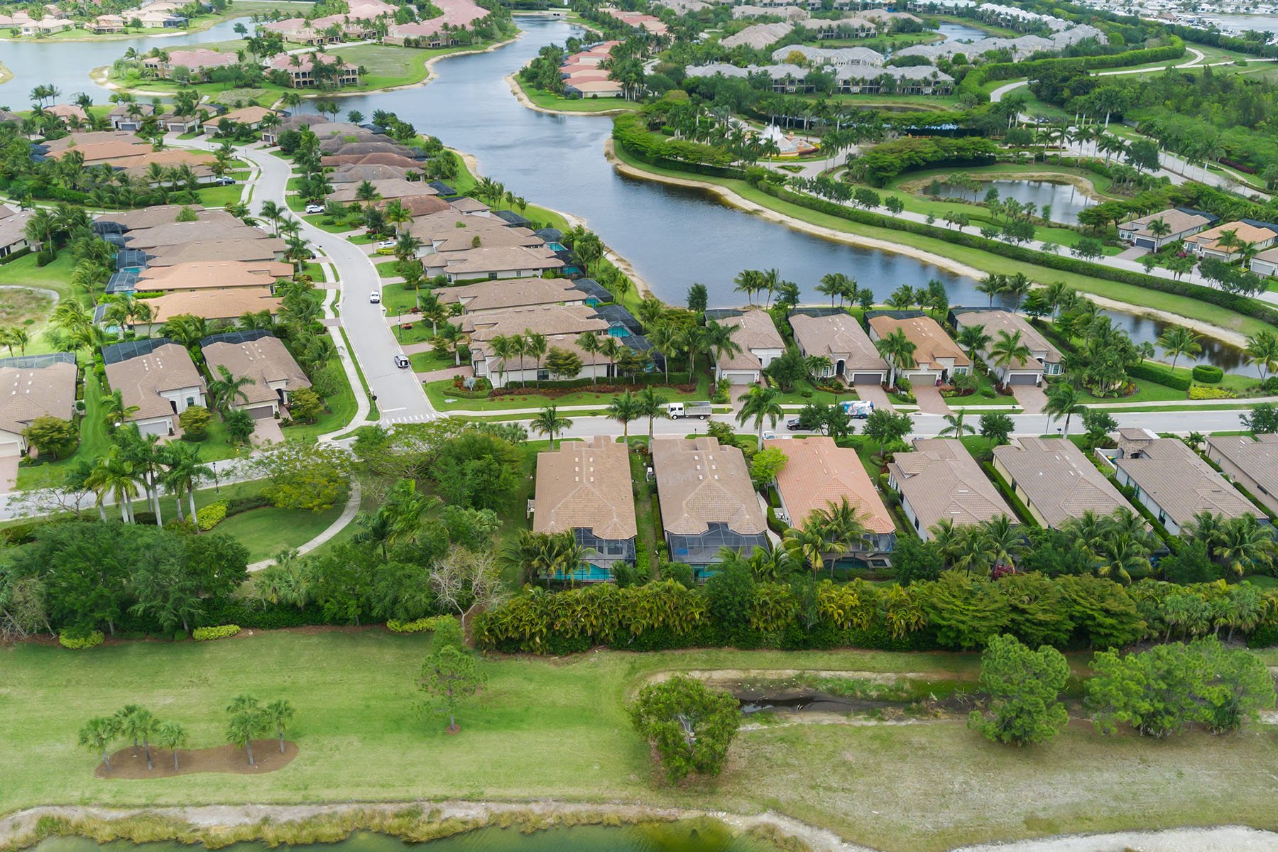 9564 Campanile Circle