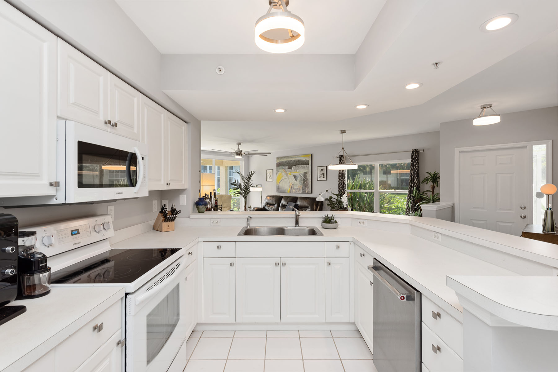 5040 Cedar Springs Drive , 104