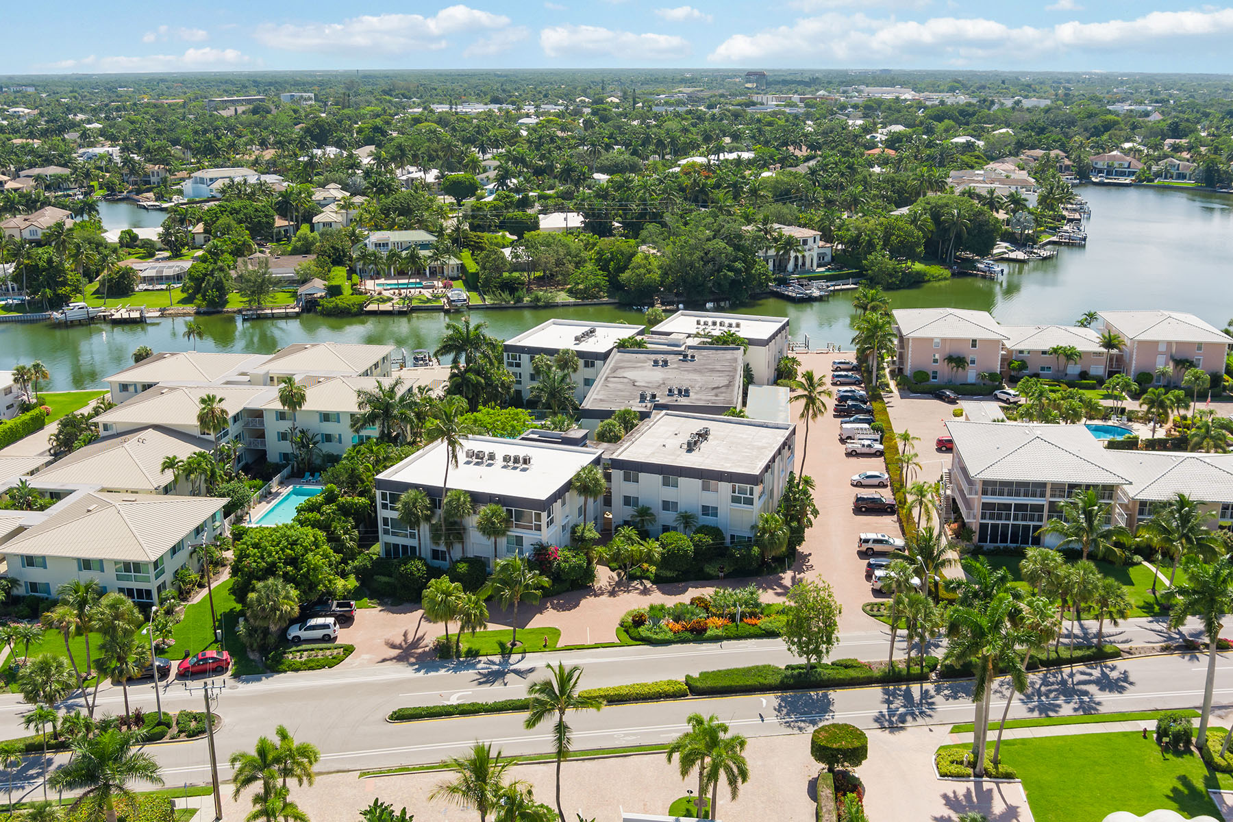 1930 Gulf Shore Boulevard N , D101