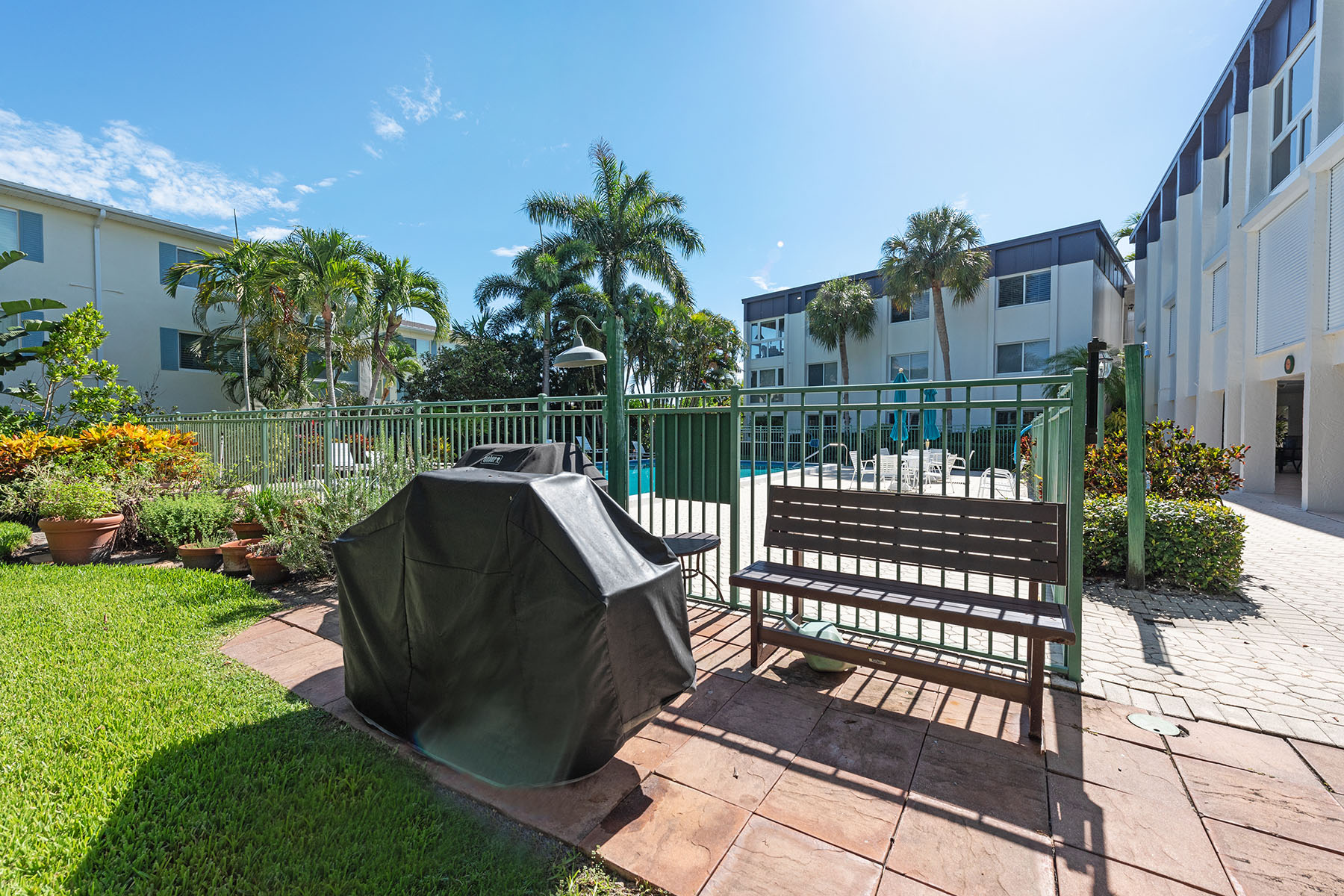 1930 Gulf Shore Boulevard N , D101