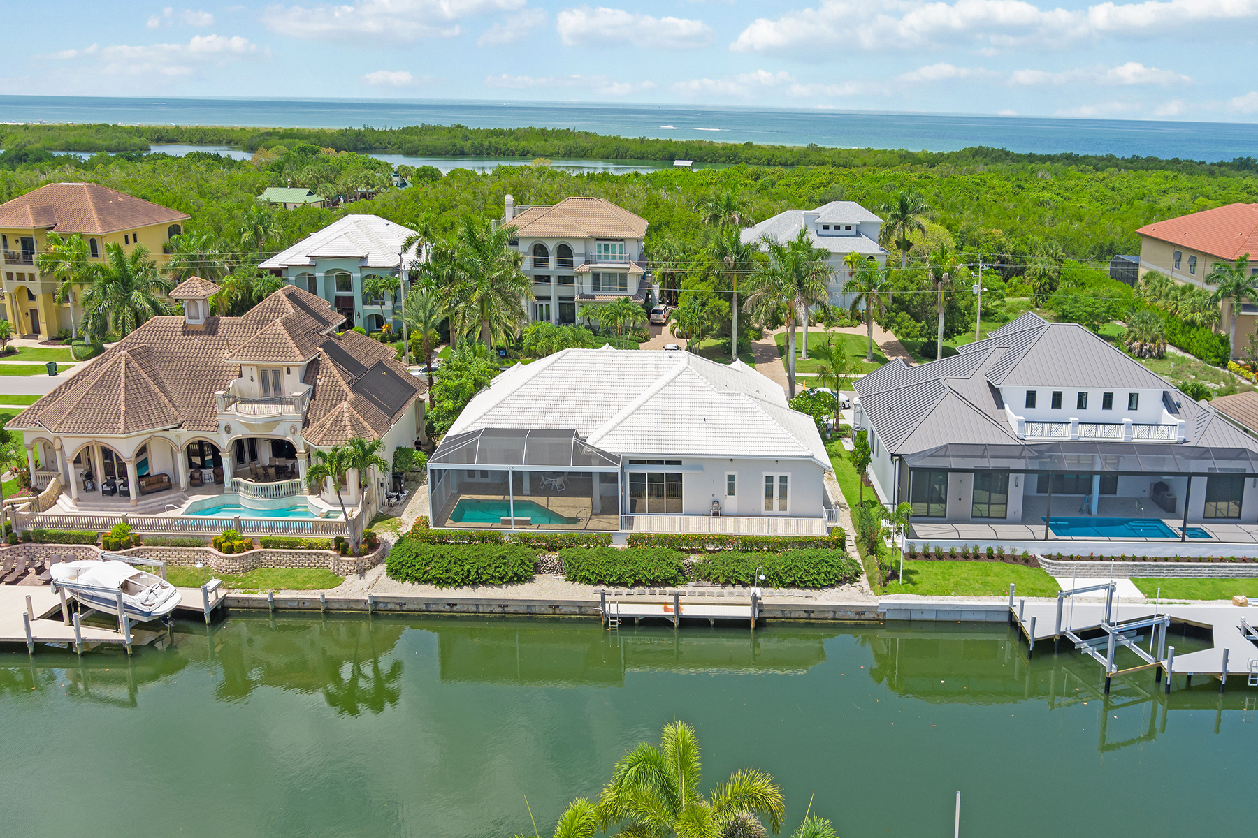 519 Spinnaker Drive