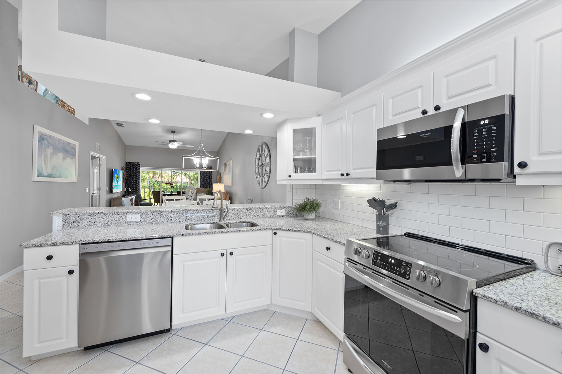 2395 Bayou Lane , 6